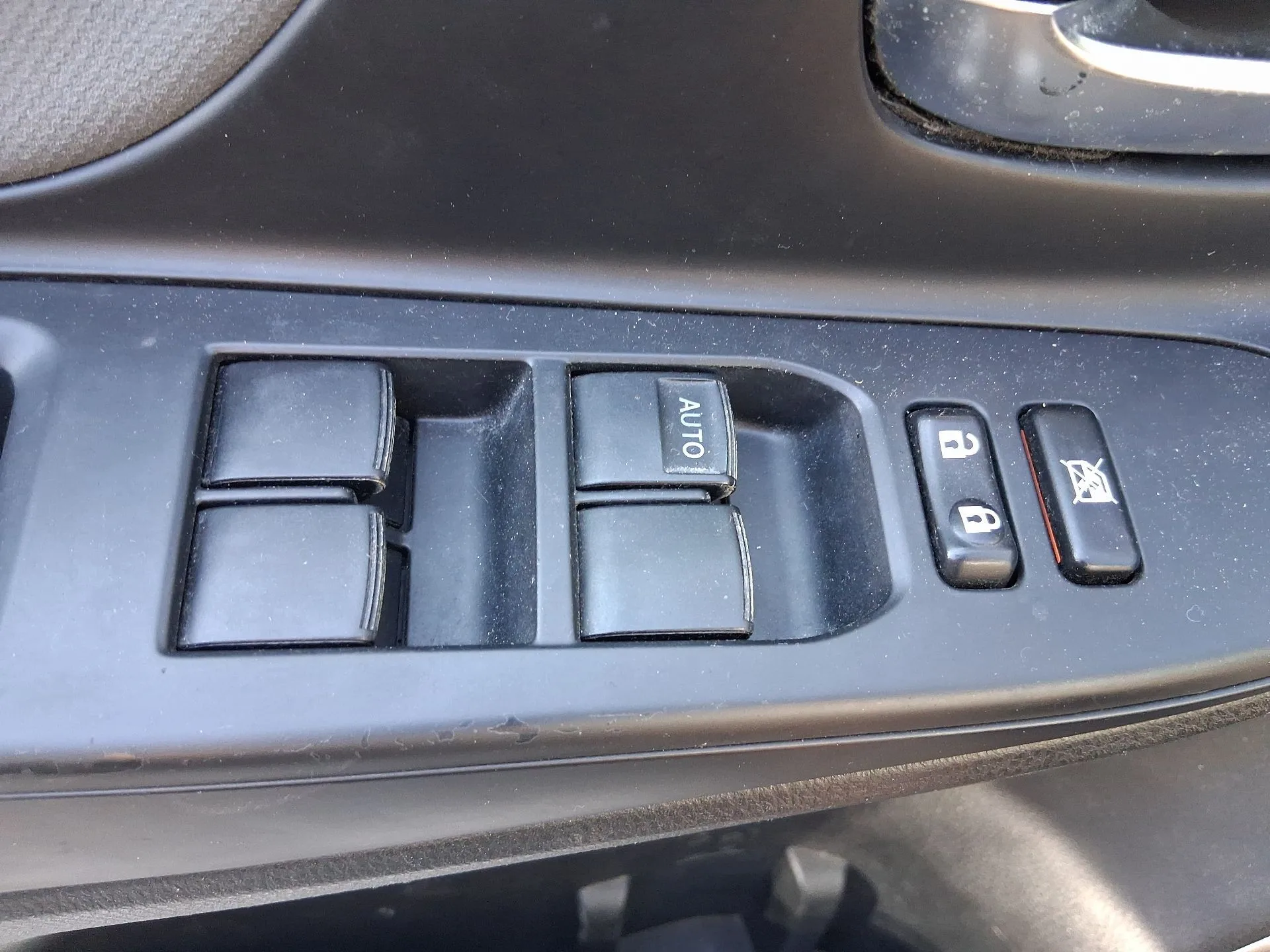 Mando Elevalunas Delantero Izquierdo para Toyota Yaris (_P13_)