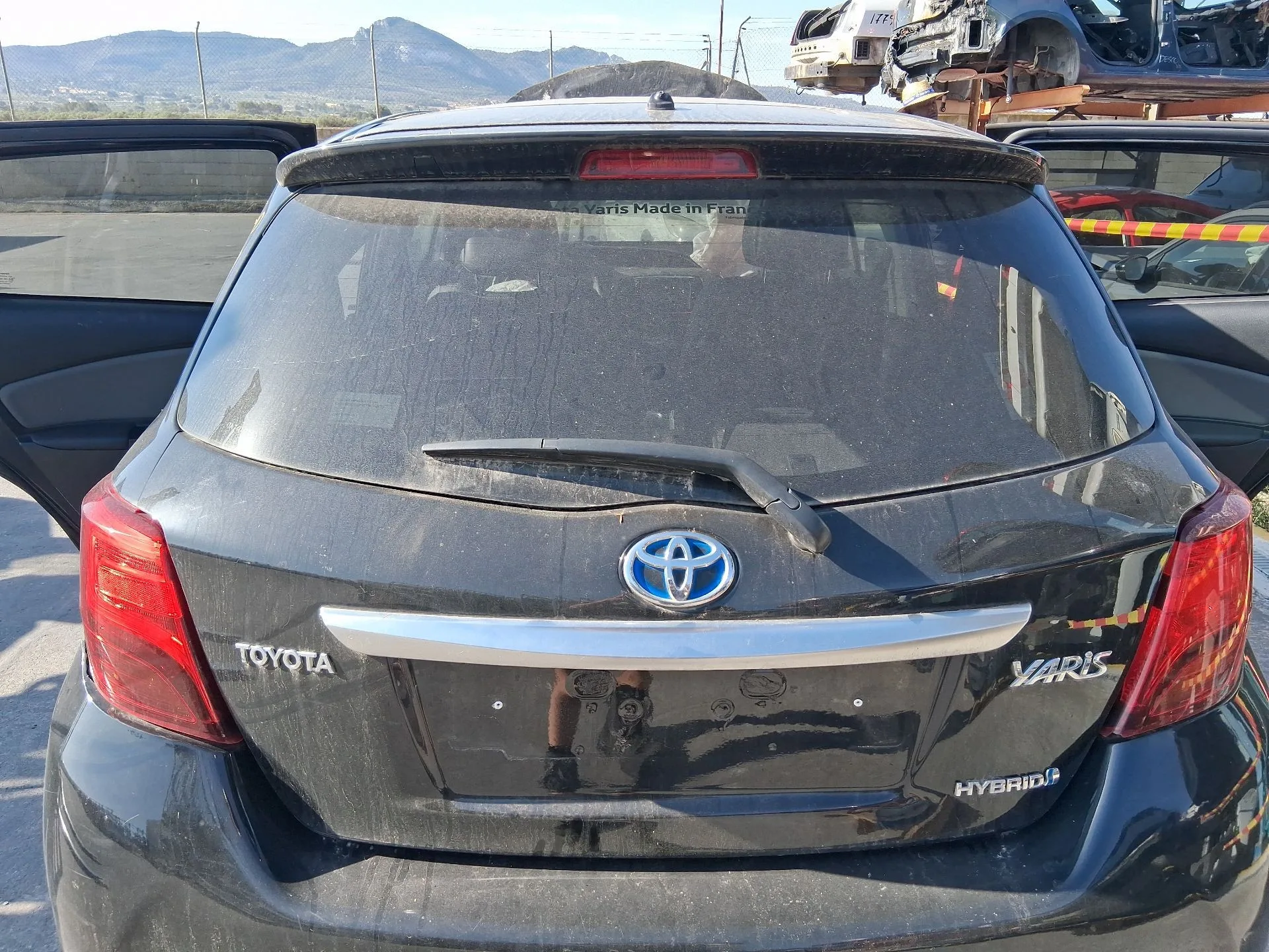 Porton Trasero para Toyota Yaris (_P13_)