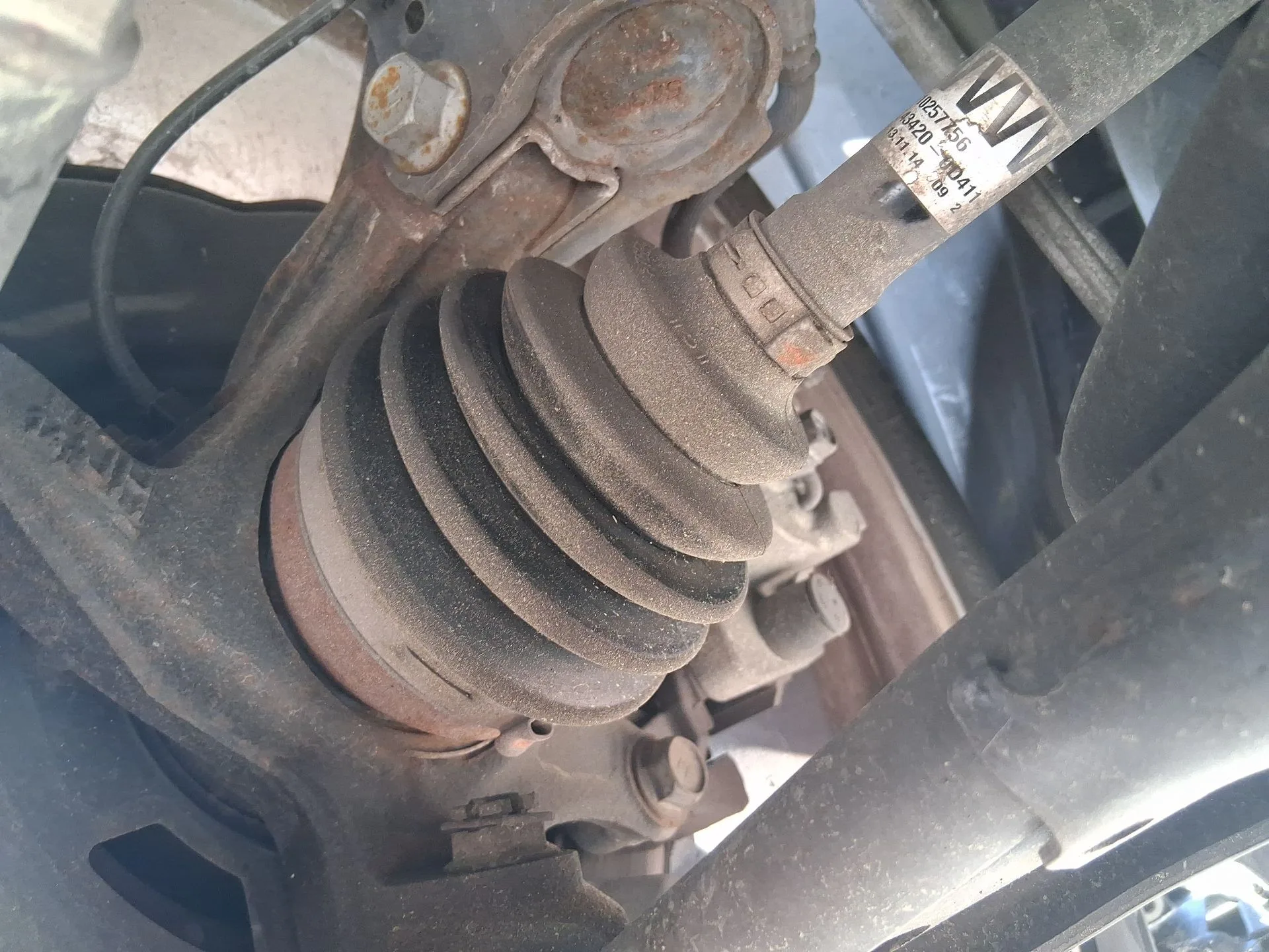 Transmision Delantera Izquierda para Toyota Yaris (_P13_)