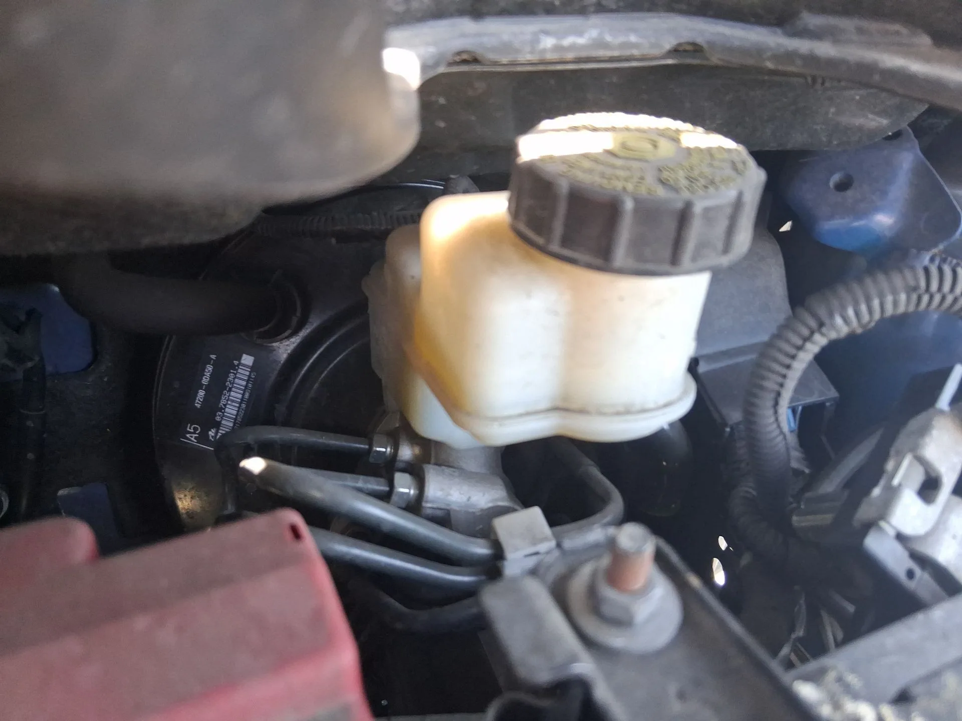 Bomba Freno para Toyota Yaris (_P13_)