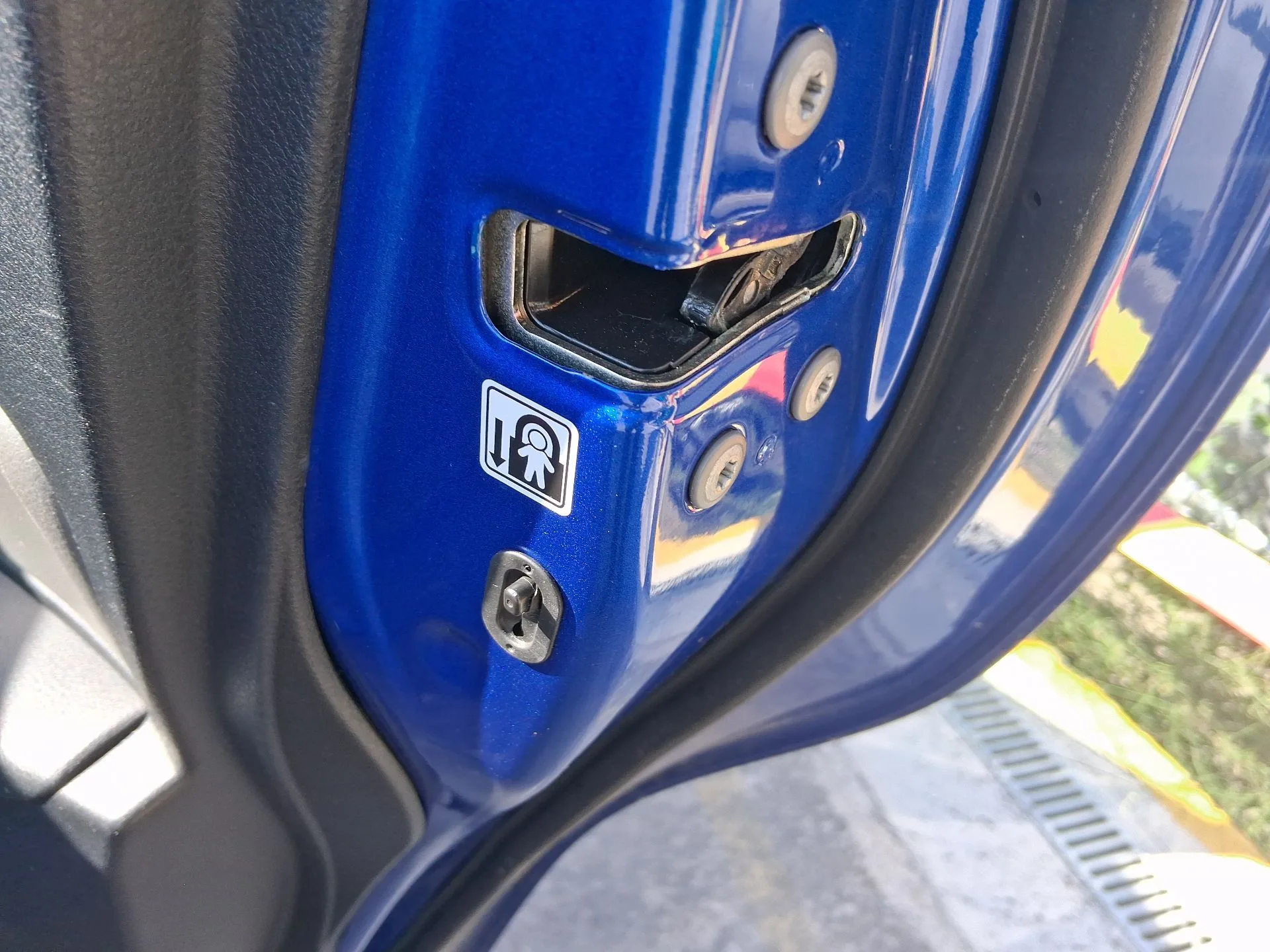 Cerradura Puerta Trasera Derecha para Toyota Yaris (_P13_)