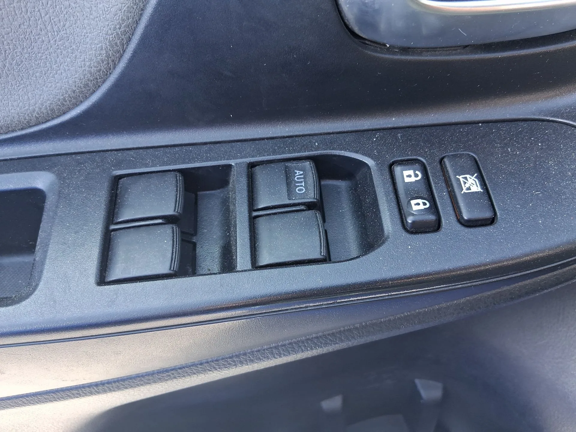 Mando Elevalunas Delantero Izquierdo para Toyota Yaris (_P13_)