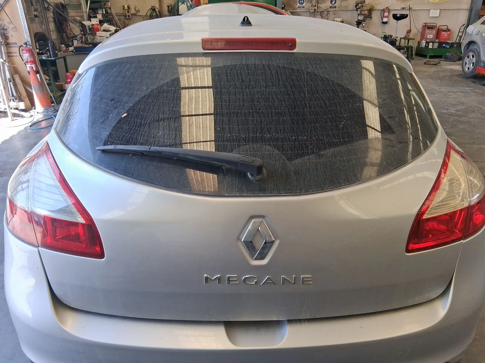 Porton Trasero para Renault Megane Iii Hatchback (Bz0/1_, B3_)