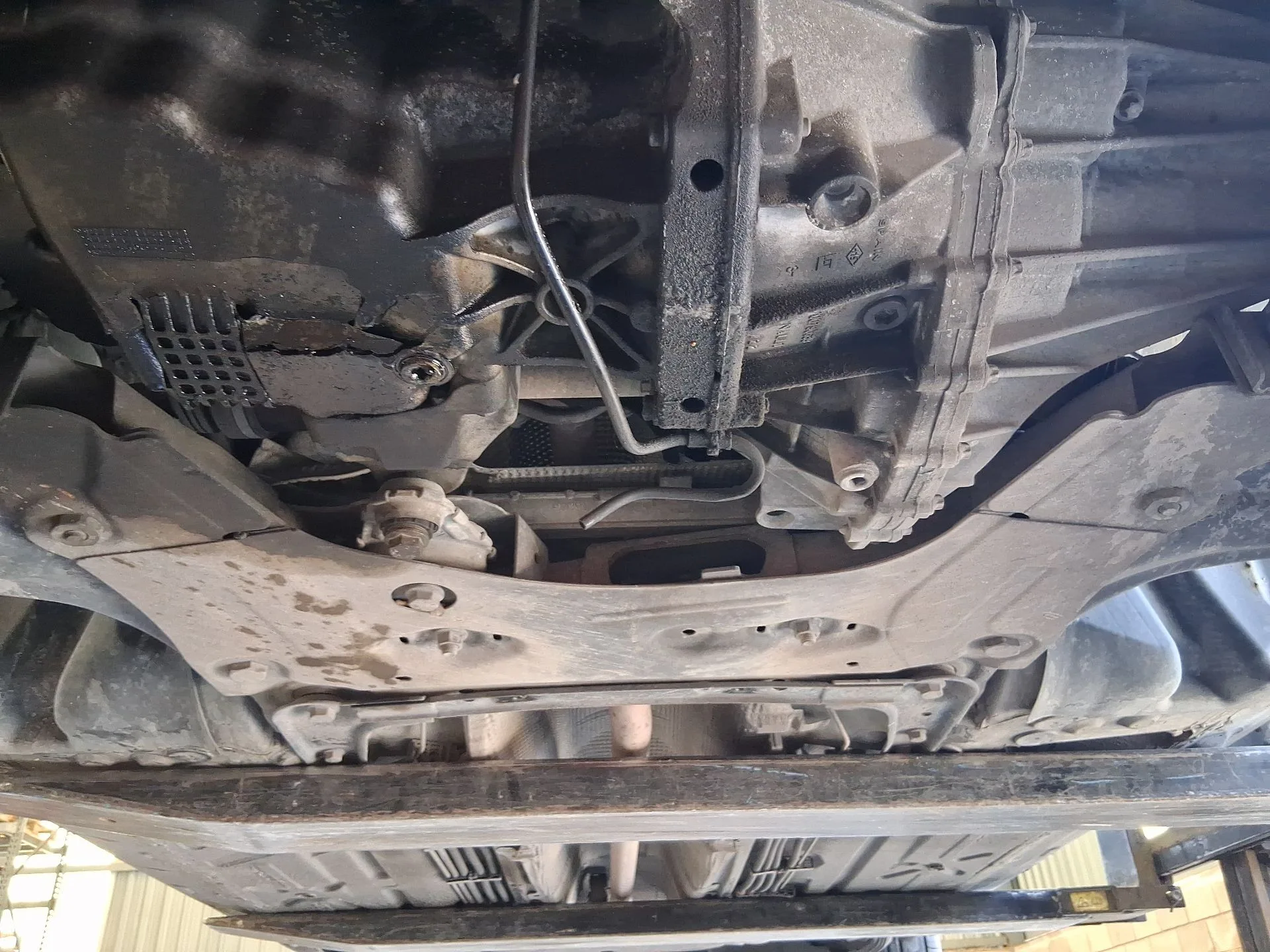 Puente Delantero para Renault Megane Iii Hatchback (Bz0/1_, B3_)