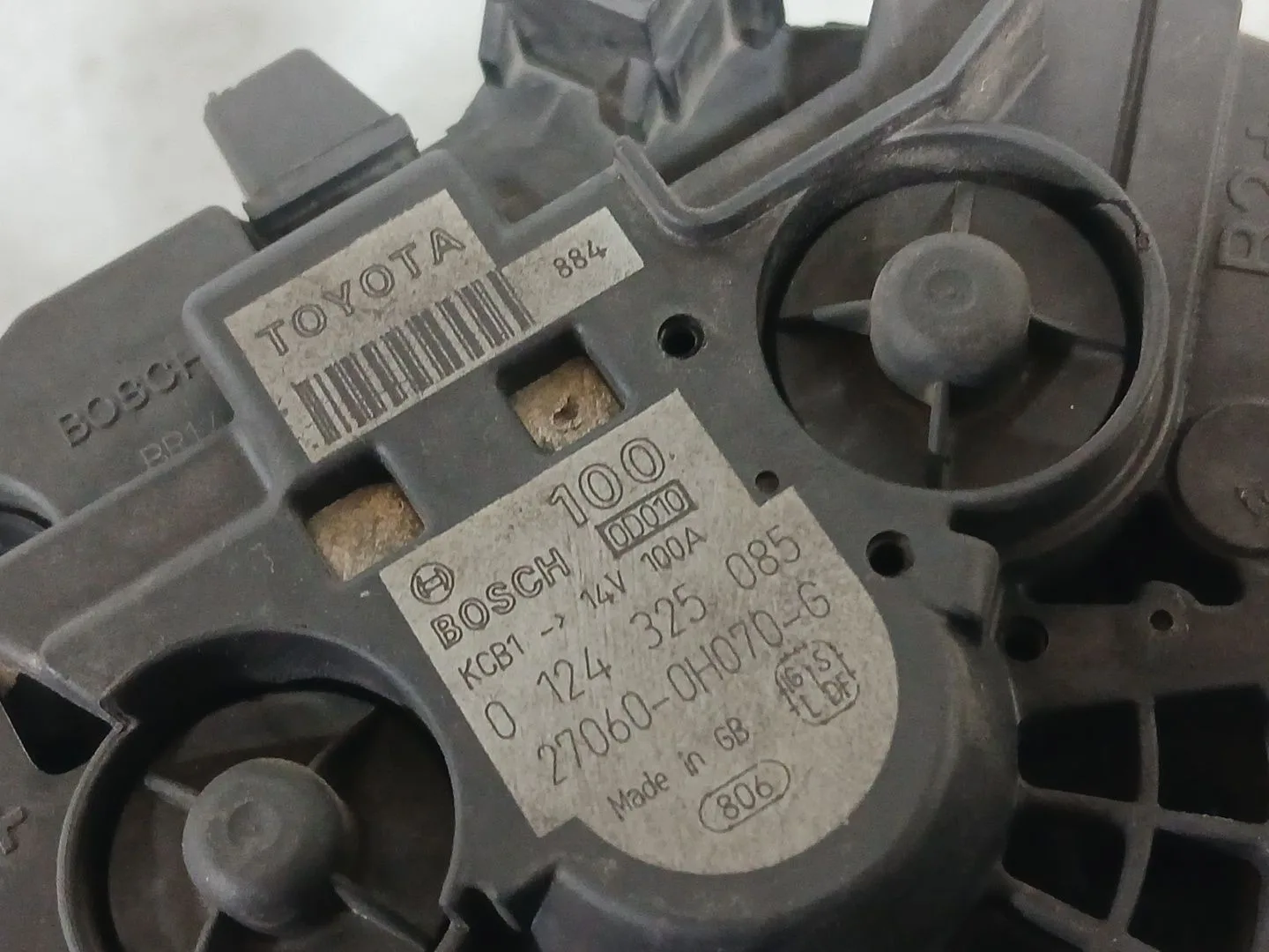 Alternador para Toyota Avensis Sedan (_T25_)