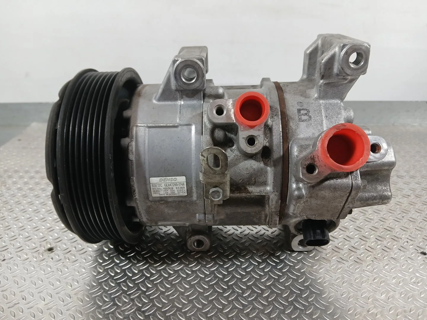 Compresor Aire Acondicionado para Toyota Avensis Sedan (_T25_)
