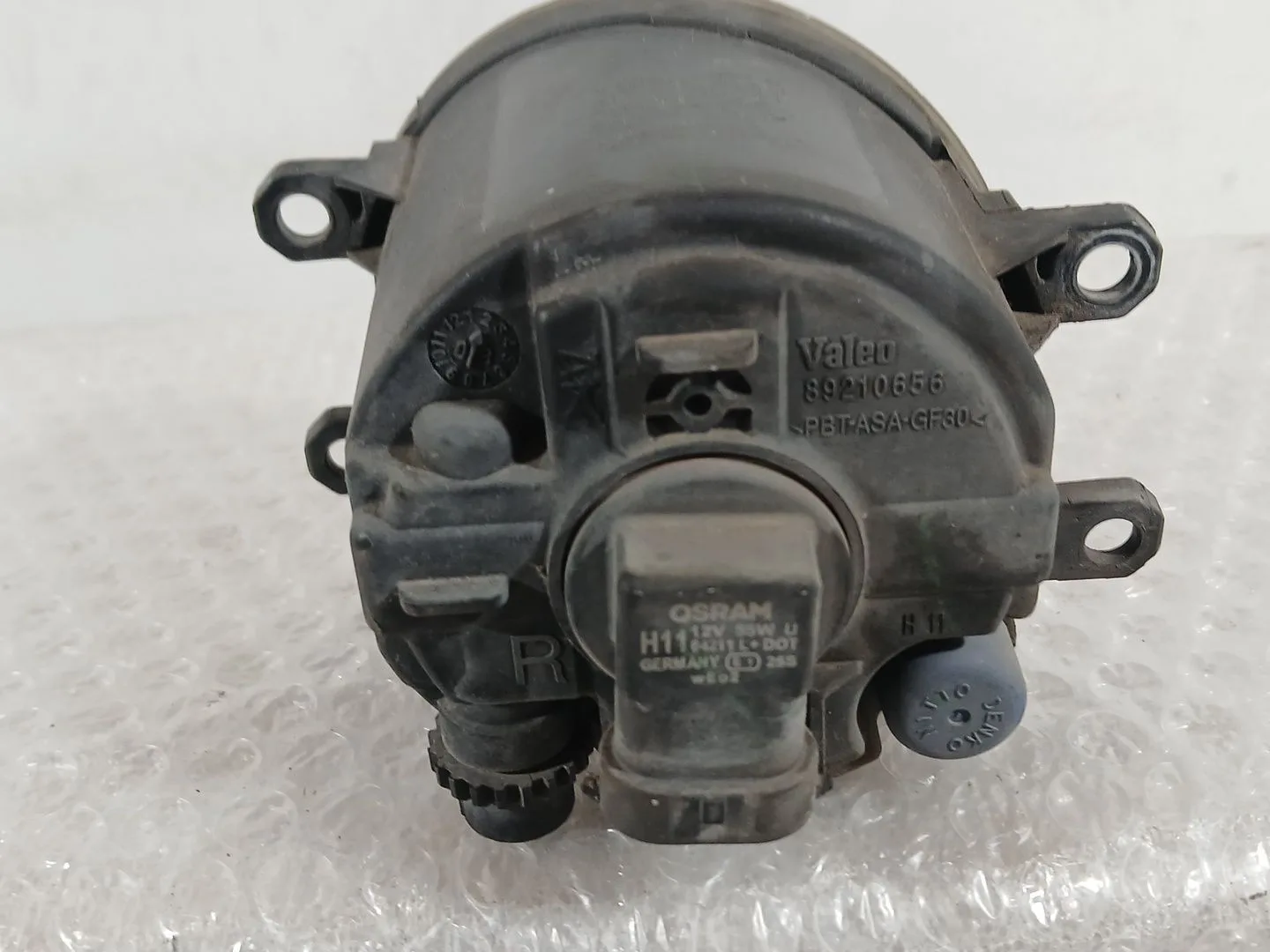 Faro Antiniebla Derecho para Toyota Avensis Sedan (_T25_)