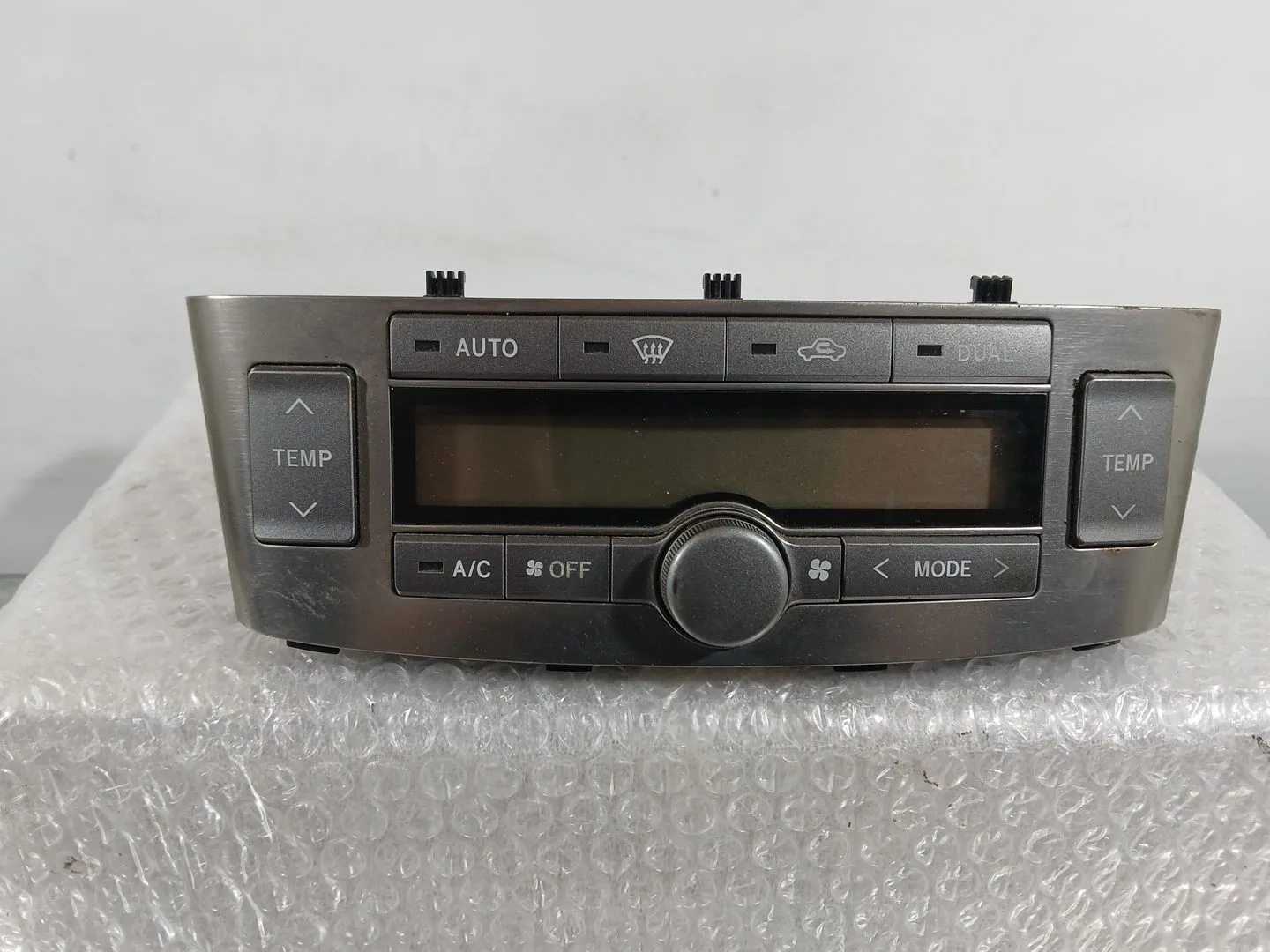 Mando Climatizador para Toyota Avensis Sedan (_T25_)
