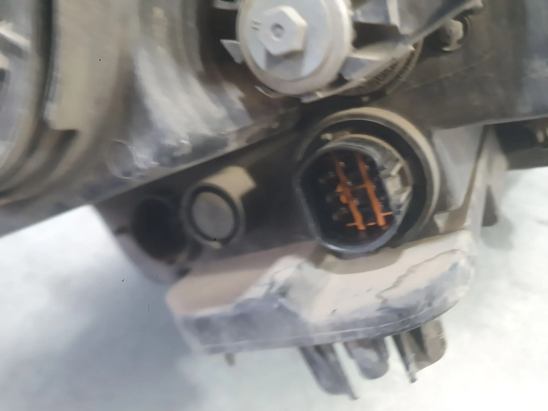 Faro Izquierdo para Kia Carens Iv