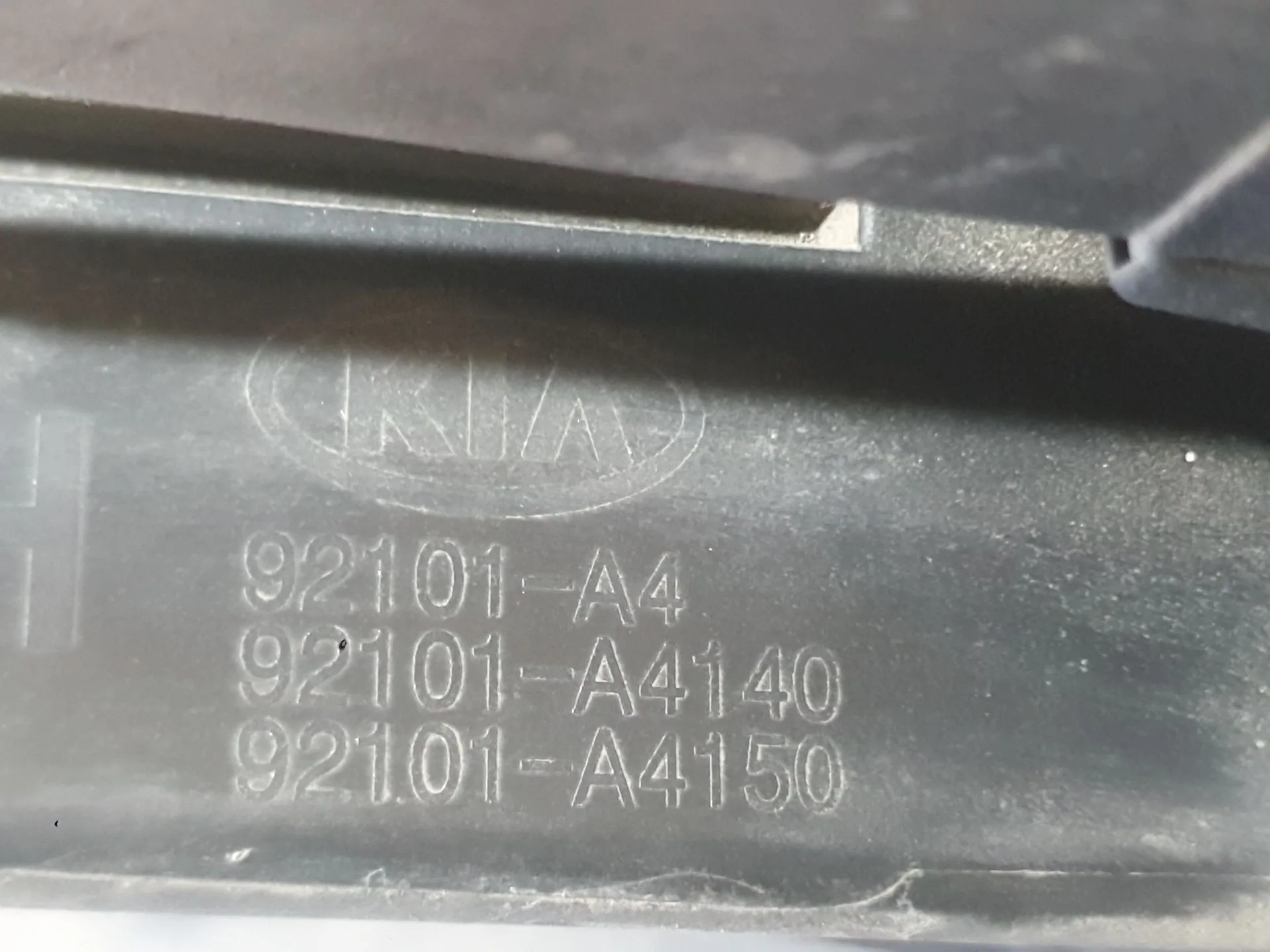 Faro Izquierdo para Kia Carens Iv
