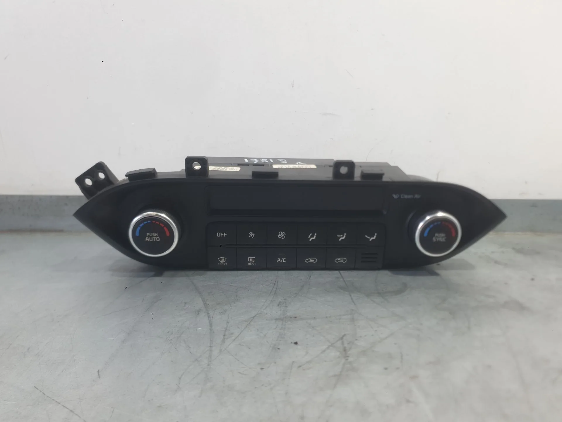 Mando Climatizador para Kia Carens Iv