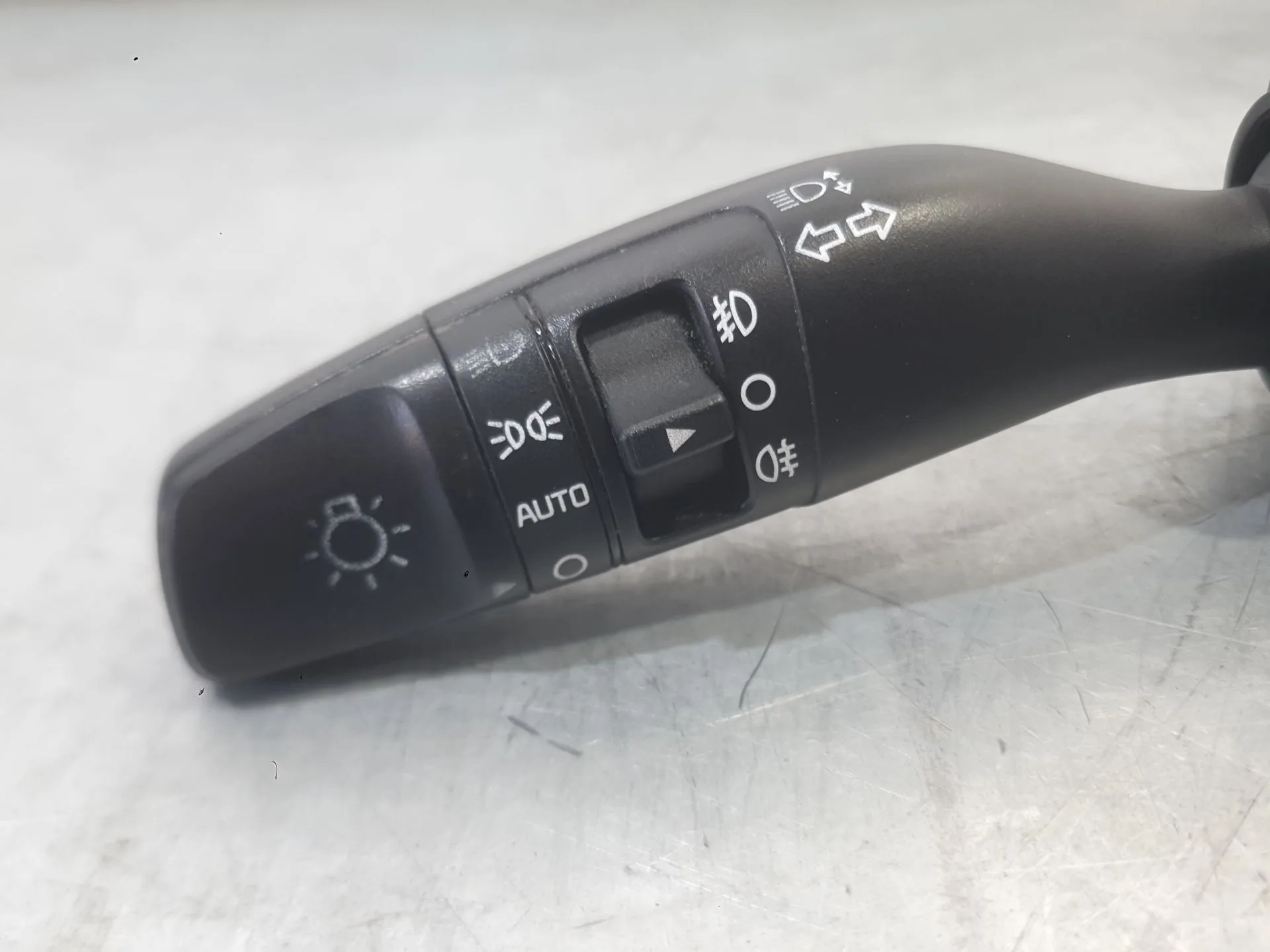 Mando Intermitentes para Kia Carens Iv