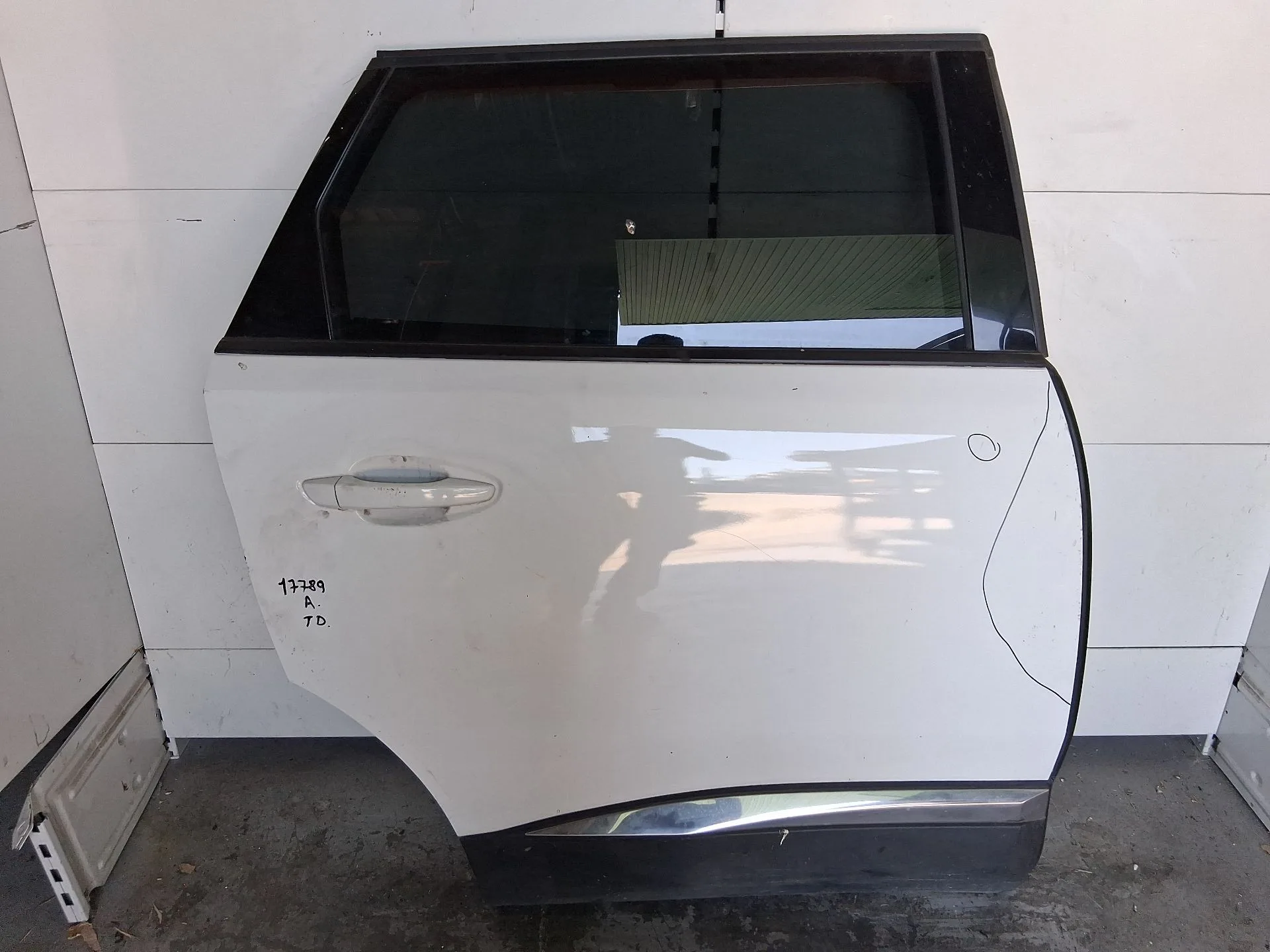 Puerta Trasera Derecha para Kia Carens Iv