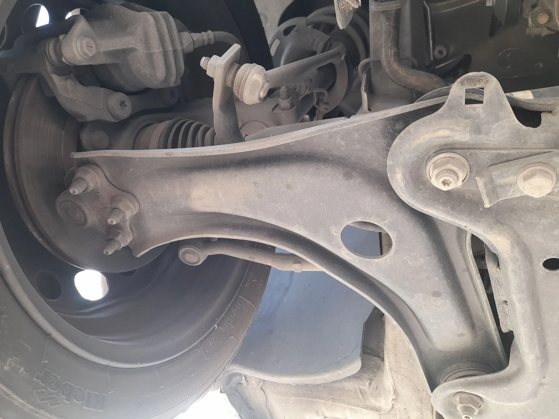 Brazo Suspension Inferior Delantero Derecho para Citroën C3 Ii (Sc_)
