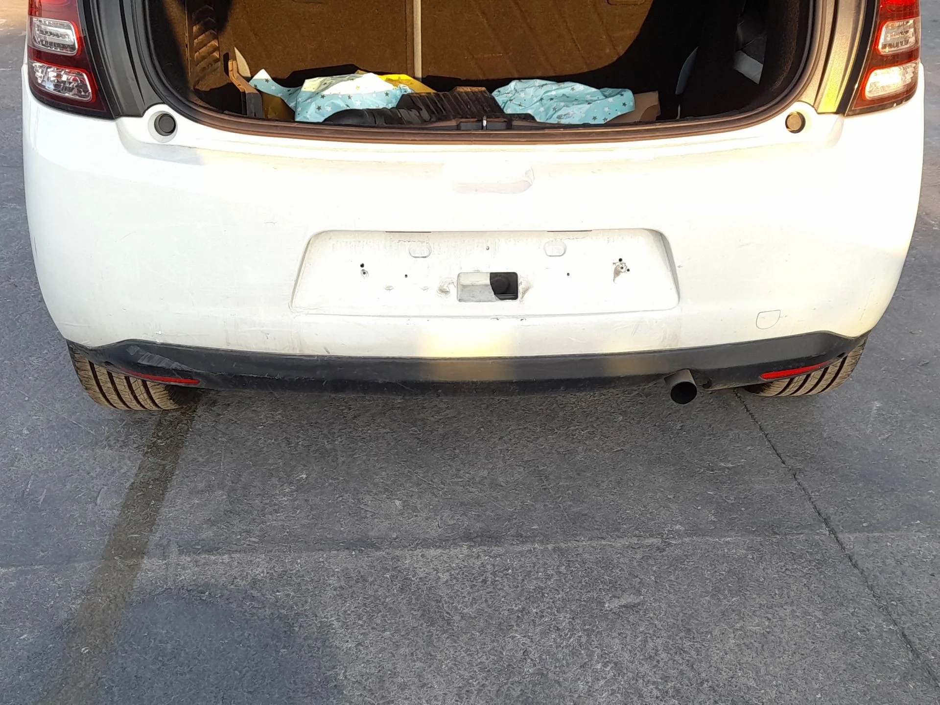 Paragolpes Trasero para Citroën C3 Ii (Sc_)