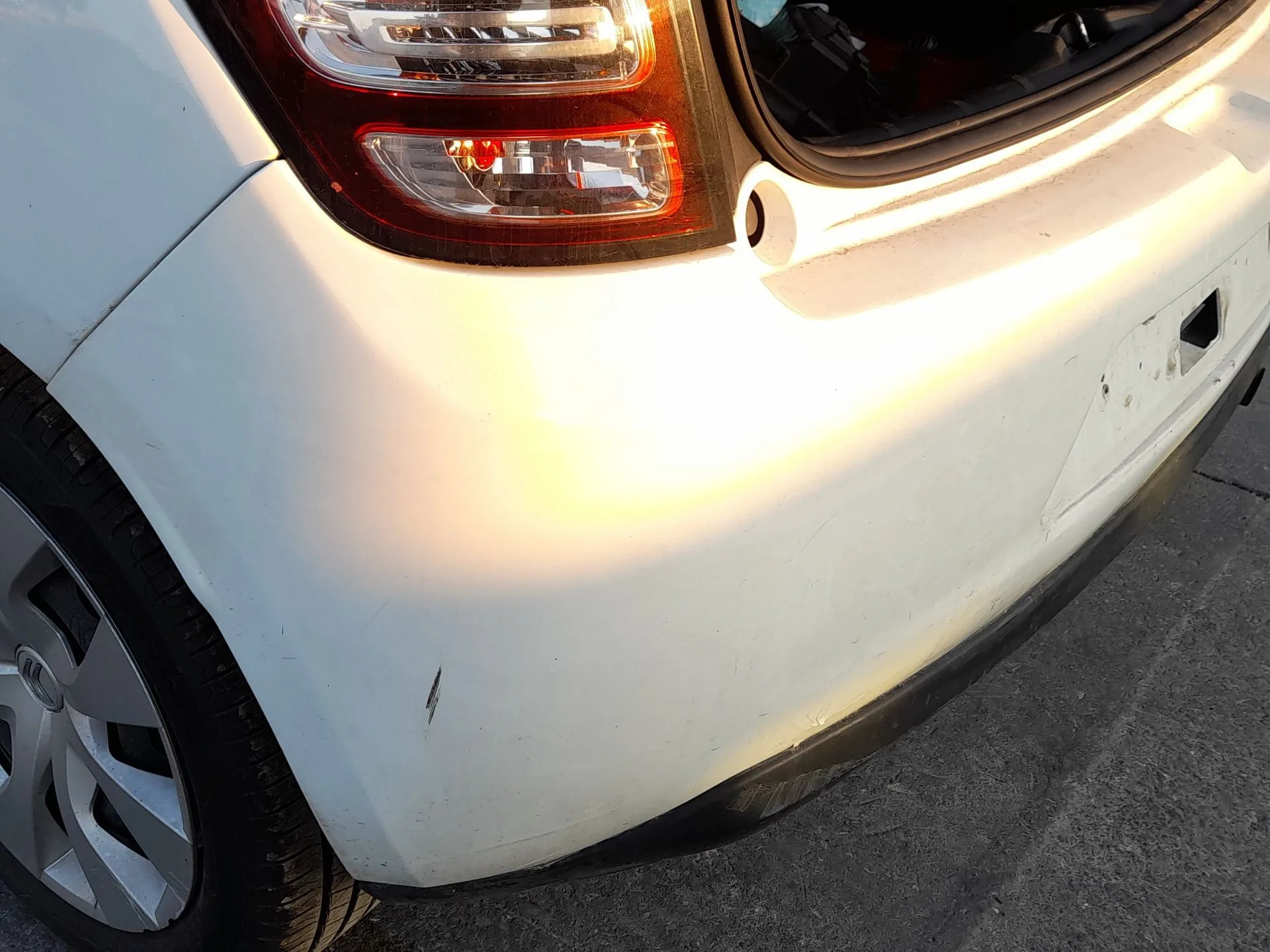 Paragolpes Trasero para Citroën C3 Ii (Sc_)