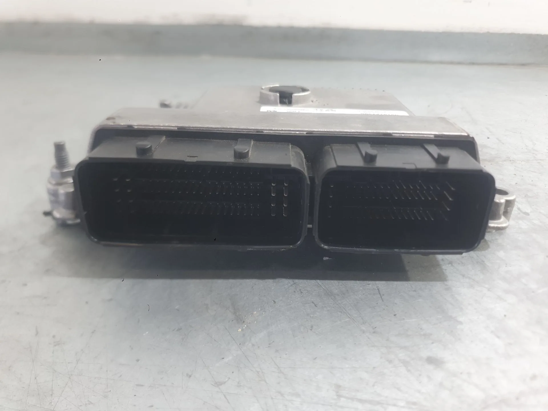 Centralita Motor Uce para Peugeot 2008 Ii (Ud_, Us_, Uy_, Uj_, Ur_, Uc_)