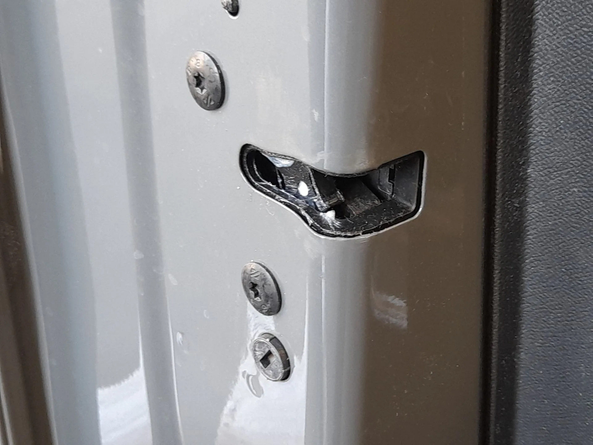 Cerradura Puerta Delantera Izquierda para Peugeot 2008 Ii (Ud_, Us_, Uy_, Uj_, Ur_, Uc_)