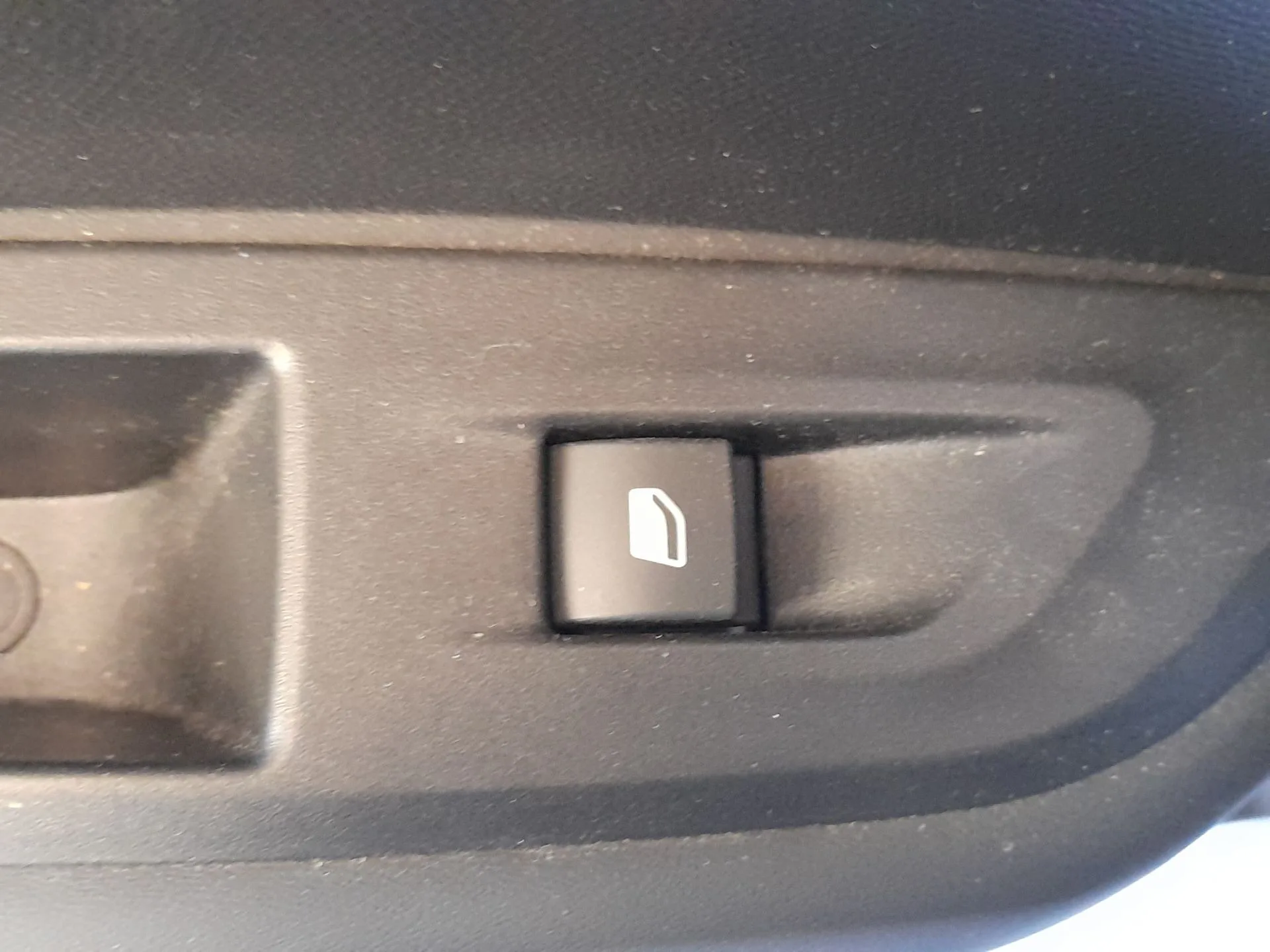 Mando Elevalunas Trasero Izquierdo para Peugeot 2008 Ii (Ud_, Us_, Uy_, Uj_, Ur_, Uc_)