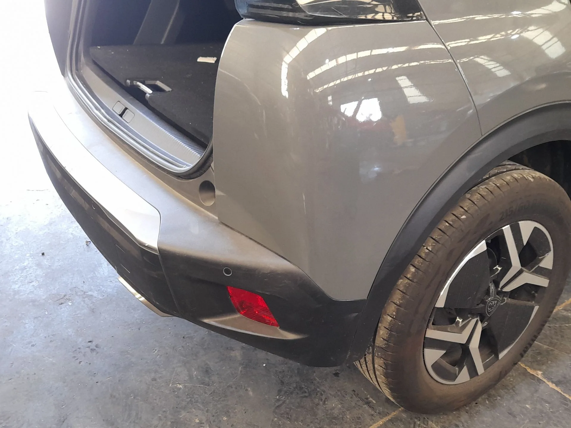 Paragolpes Trasero para Peugeot 2008 Ii (Ud_, Us_, Uy_, Uj_, Ur_, Uc_)