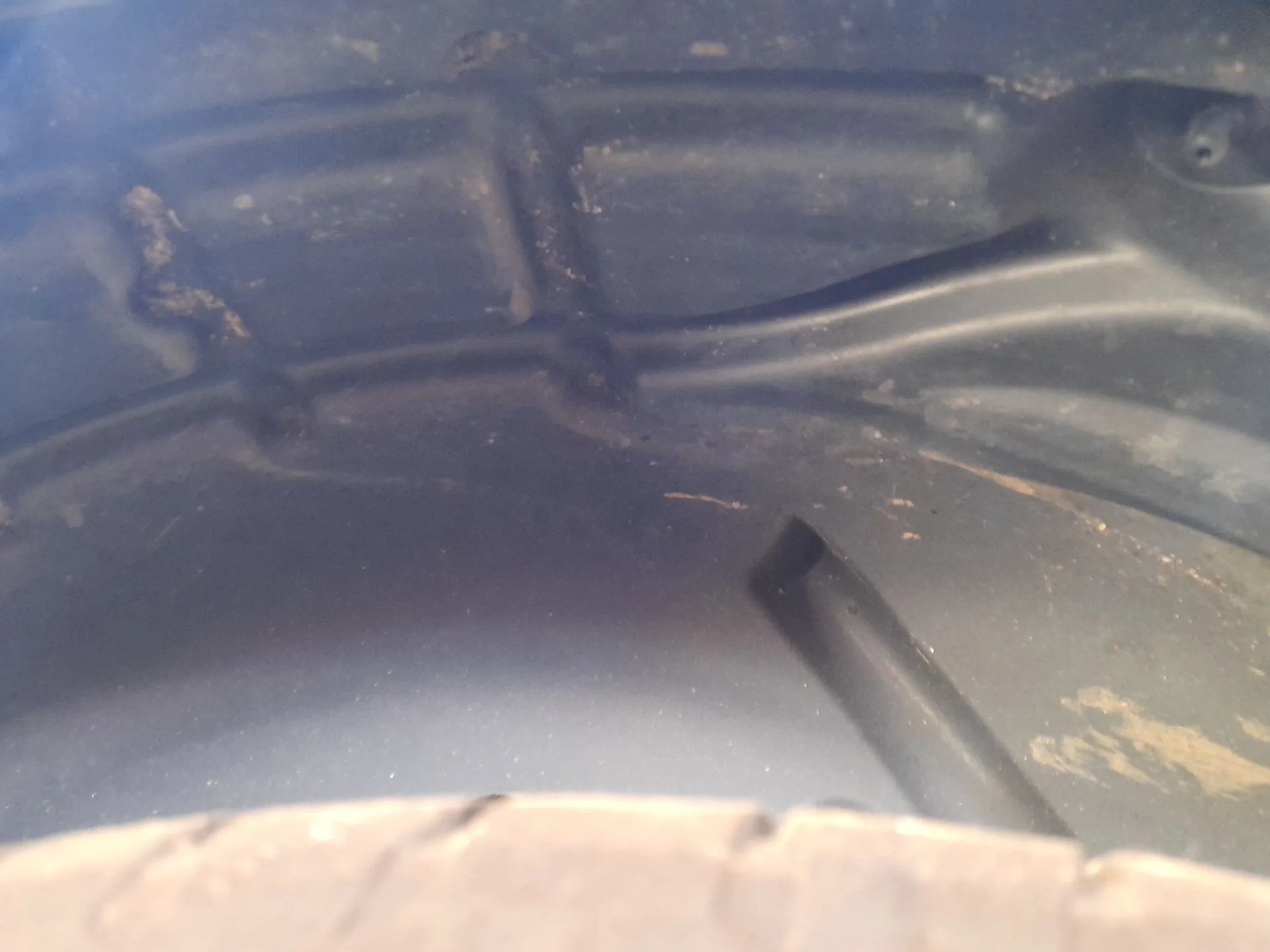 Plastico Pase Rueda Tras. Dch. para Peugeot 2008 Ii (Ud_, Us_, Uy_, Uj_, Ur_, Uc_)
