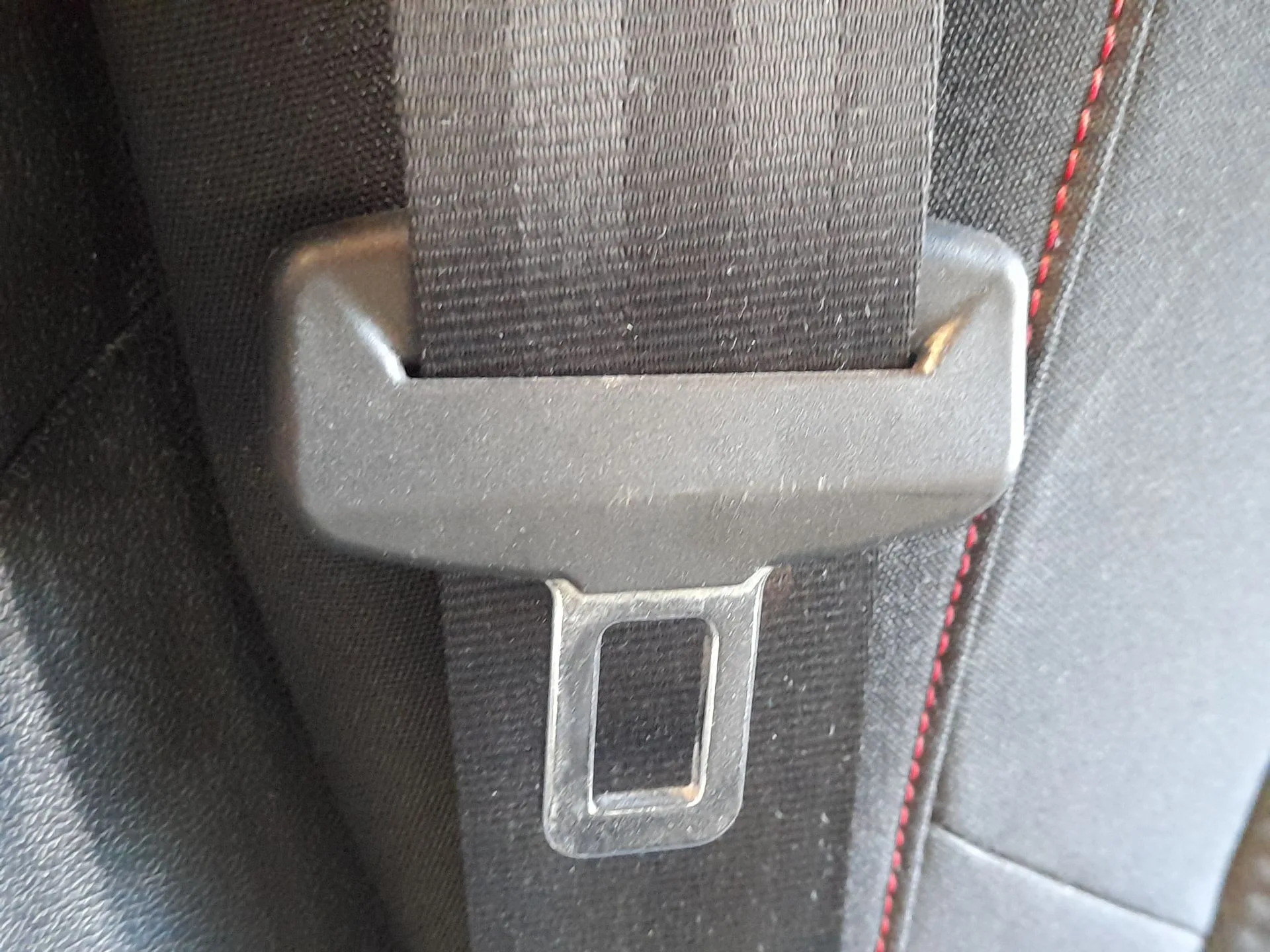 Cinturon Seguridad Trasero Derecho para Ford Focus Iv (Hn)