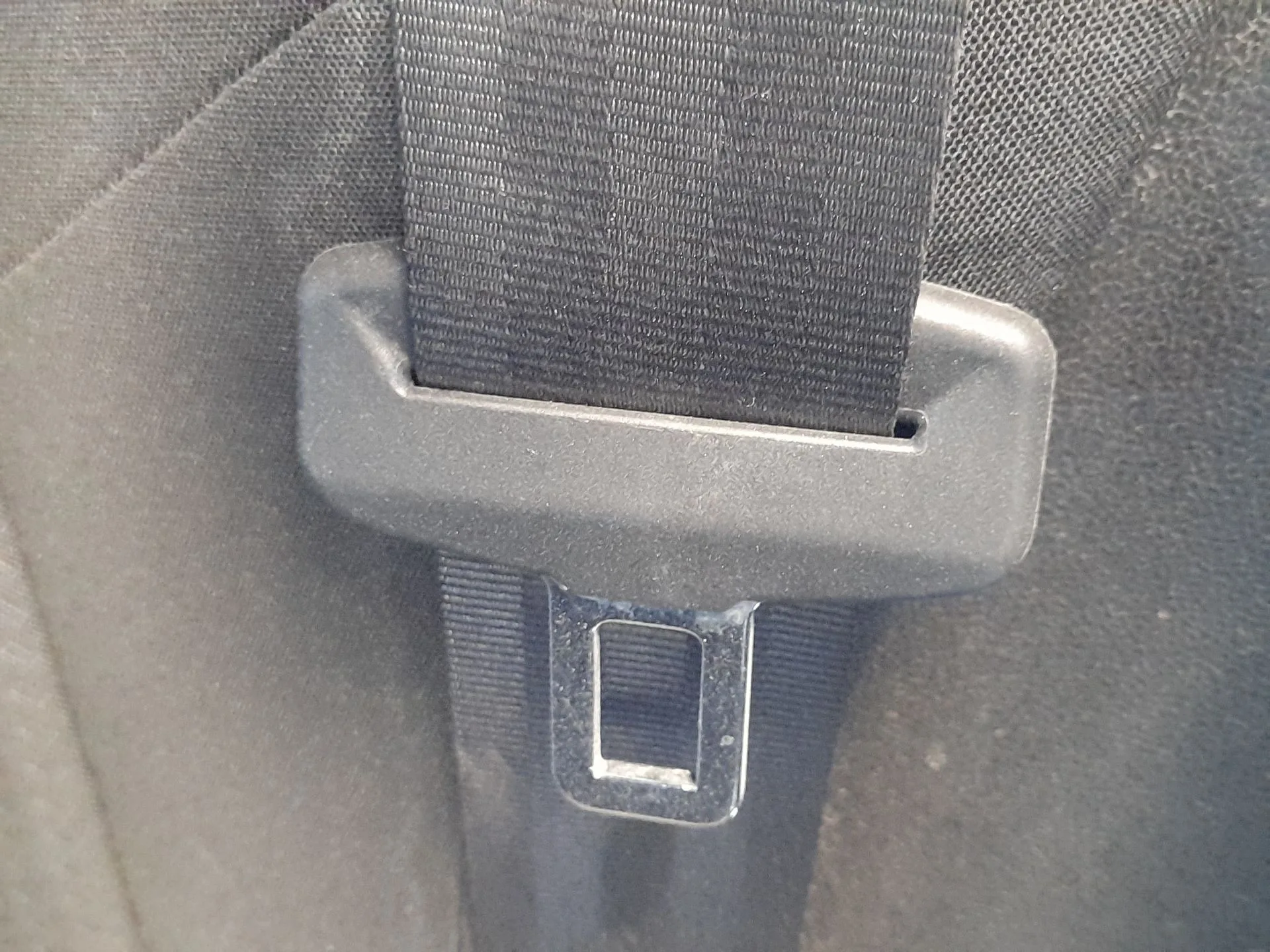 Cinturon Seguridad Trasero Izquierdo para Ford Focus Iv (Hn)