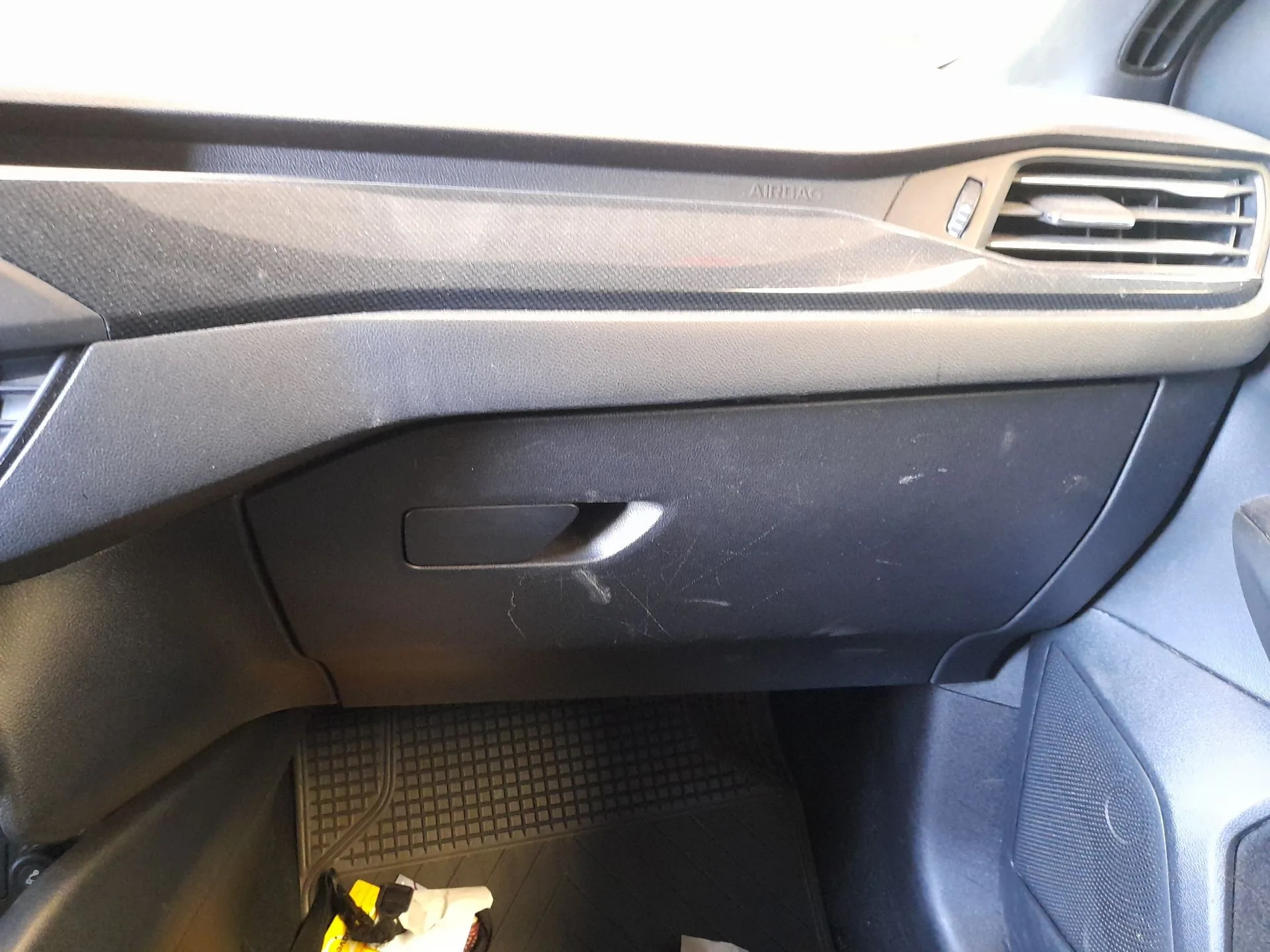 Guantera para Ford Focus Iv (Hn)