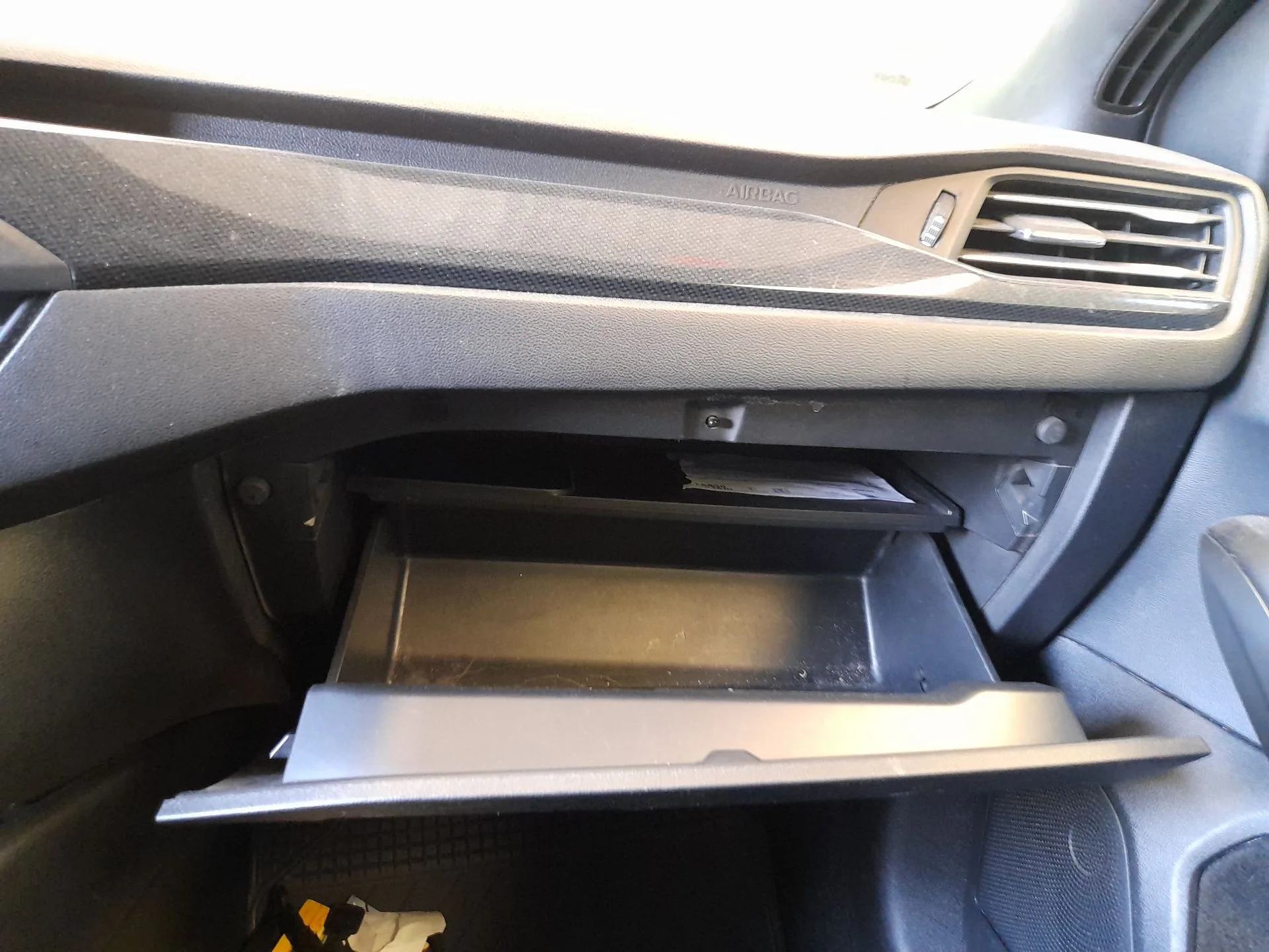 Guantera para Ford Focus Iv (Hn)