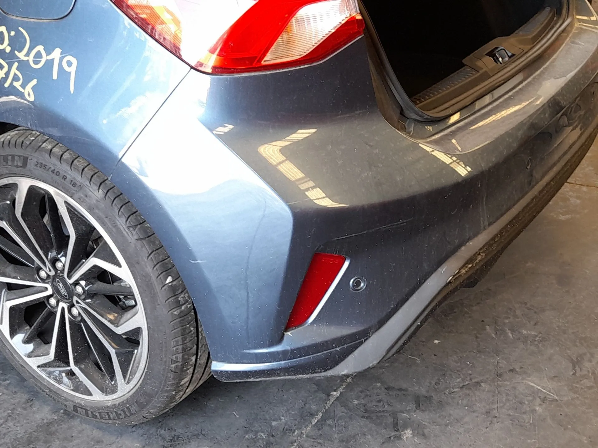 Paragolpes Trasero para Ford Focus Iv (Hn)