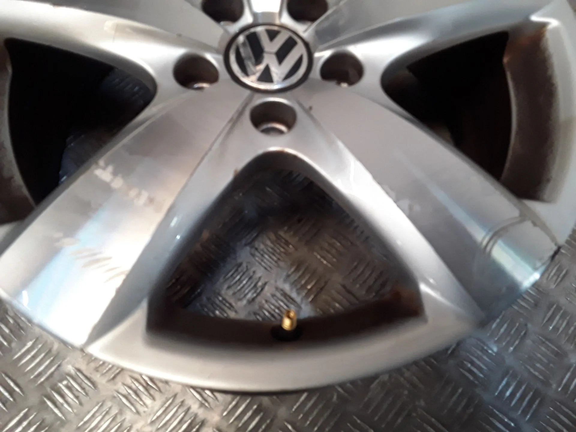 Juego Llantas Aluminio para Volkswagen Tiguan (5N_)
