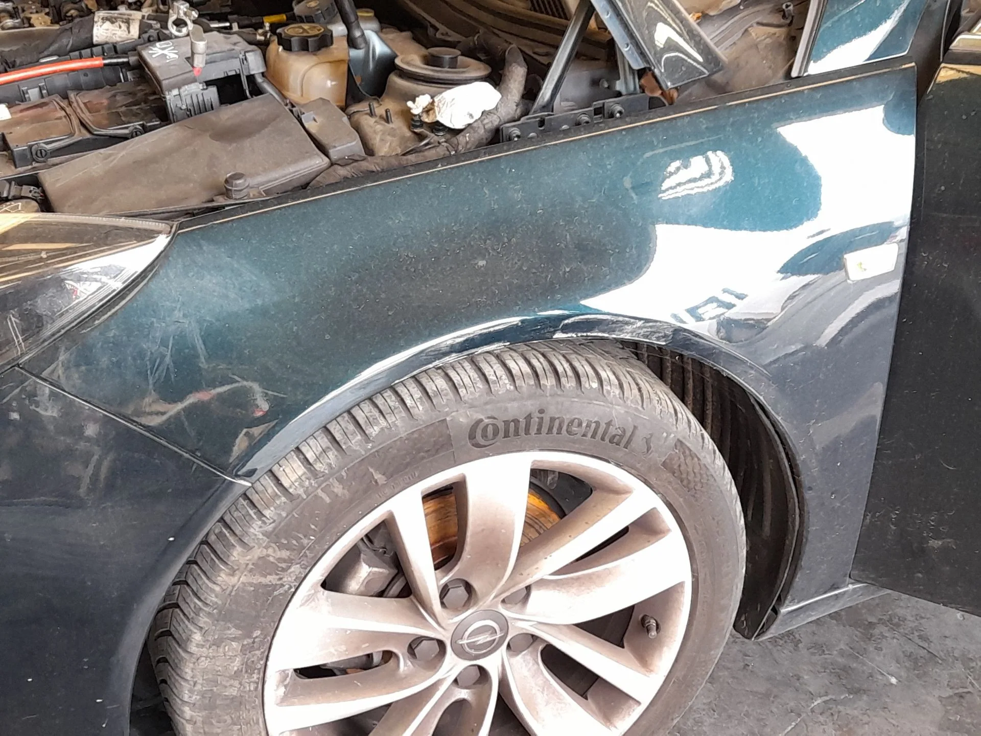Aleta Delantera Izquierda para Opel Insignia A (G09)