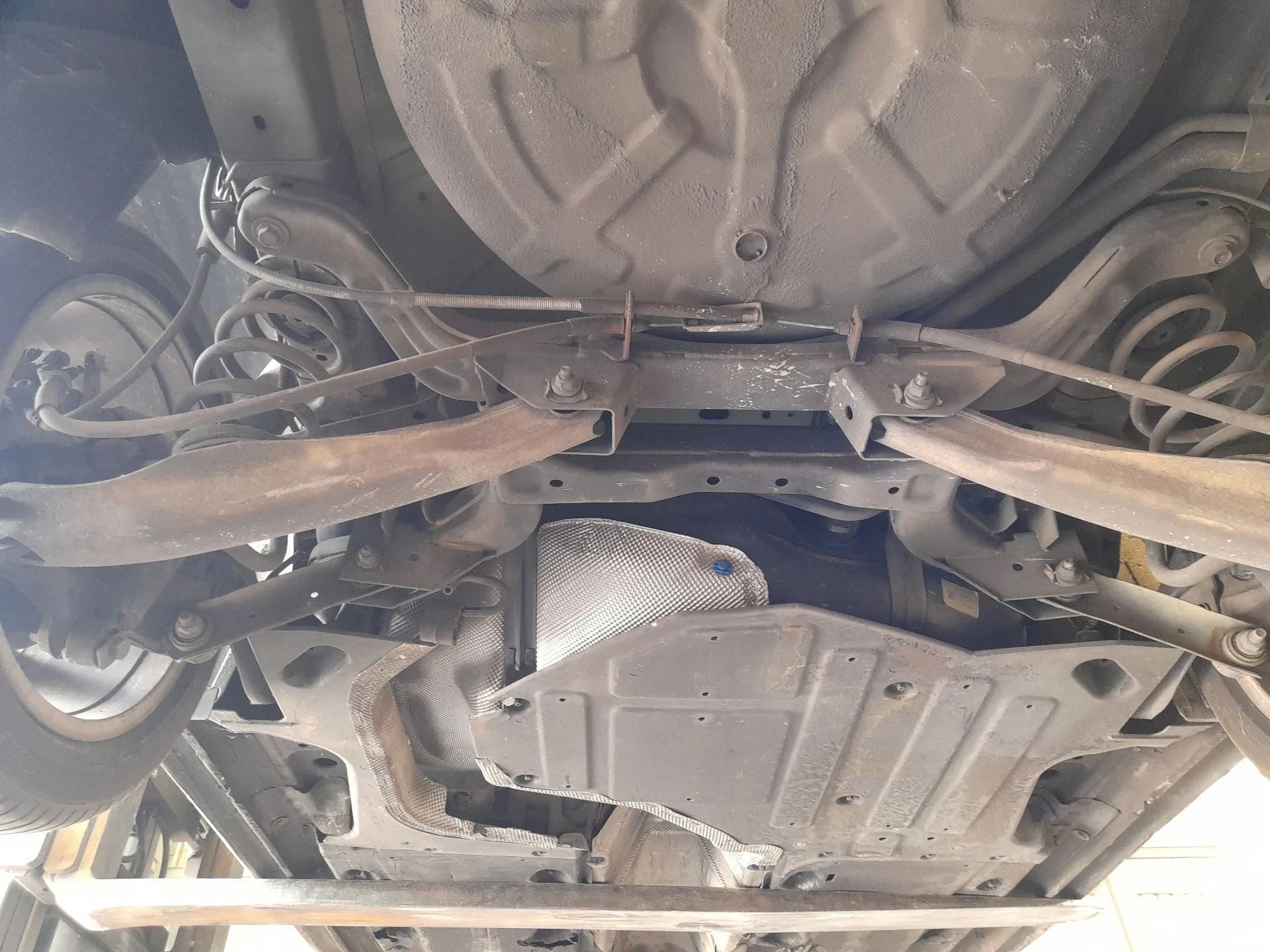 Puente Trasero para Opel Insignia A (G09)