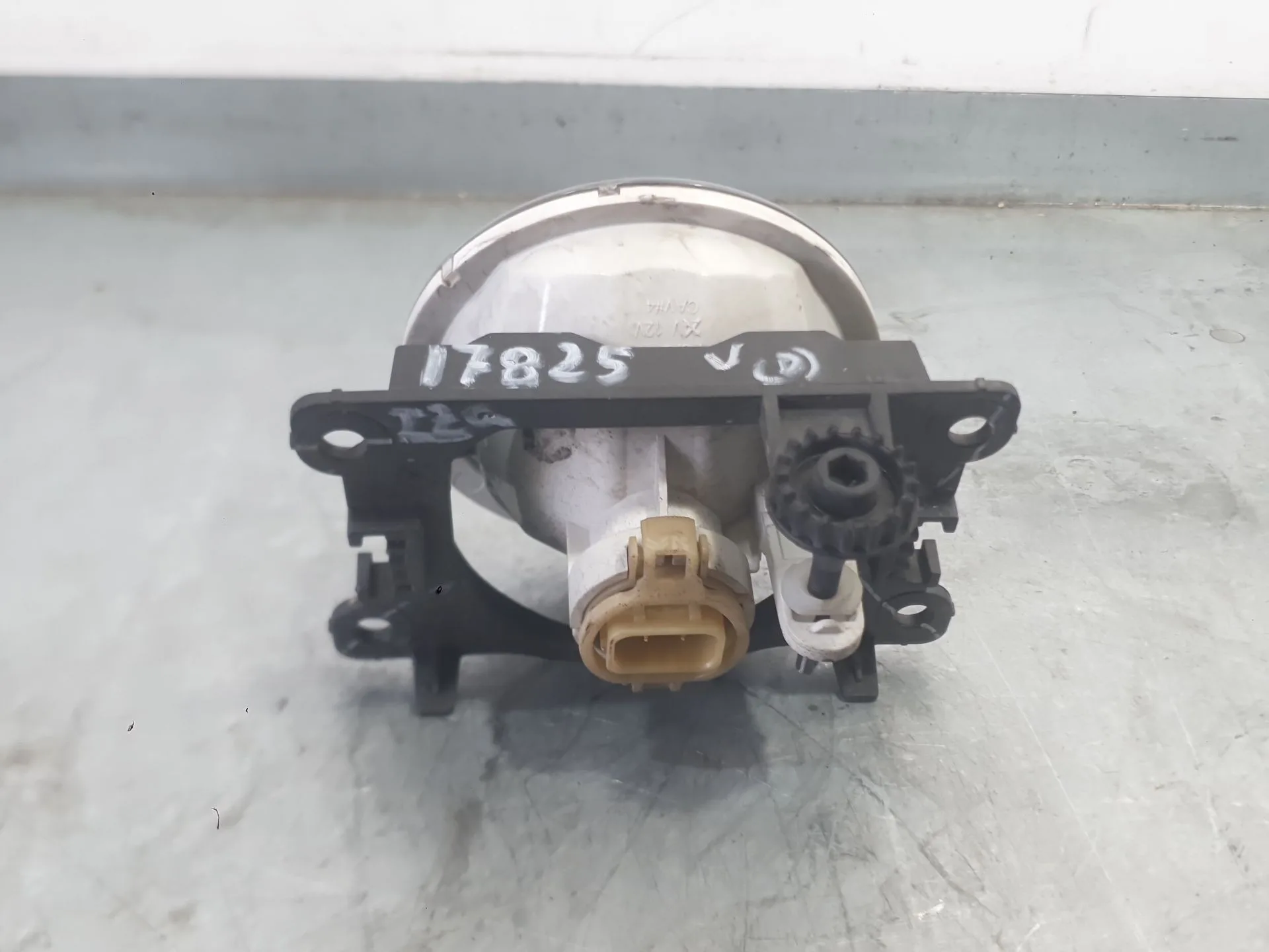 Faro Antiniebla Izquierdo para Peugeot 208 I (Ca_, Cc_)