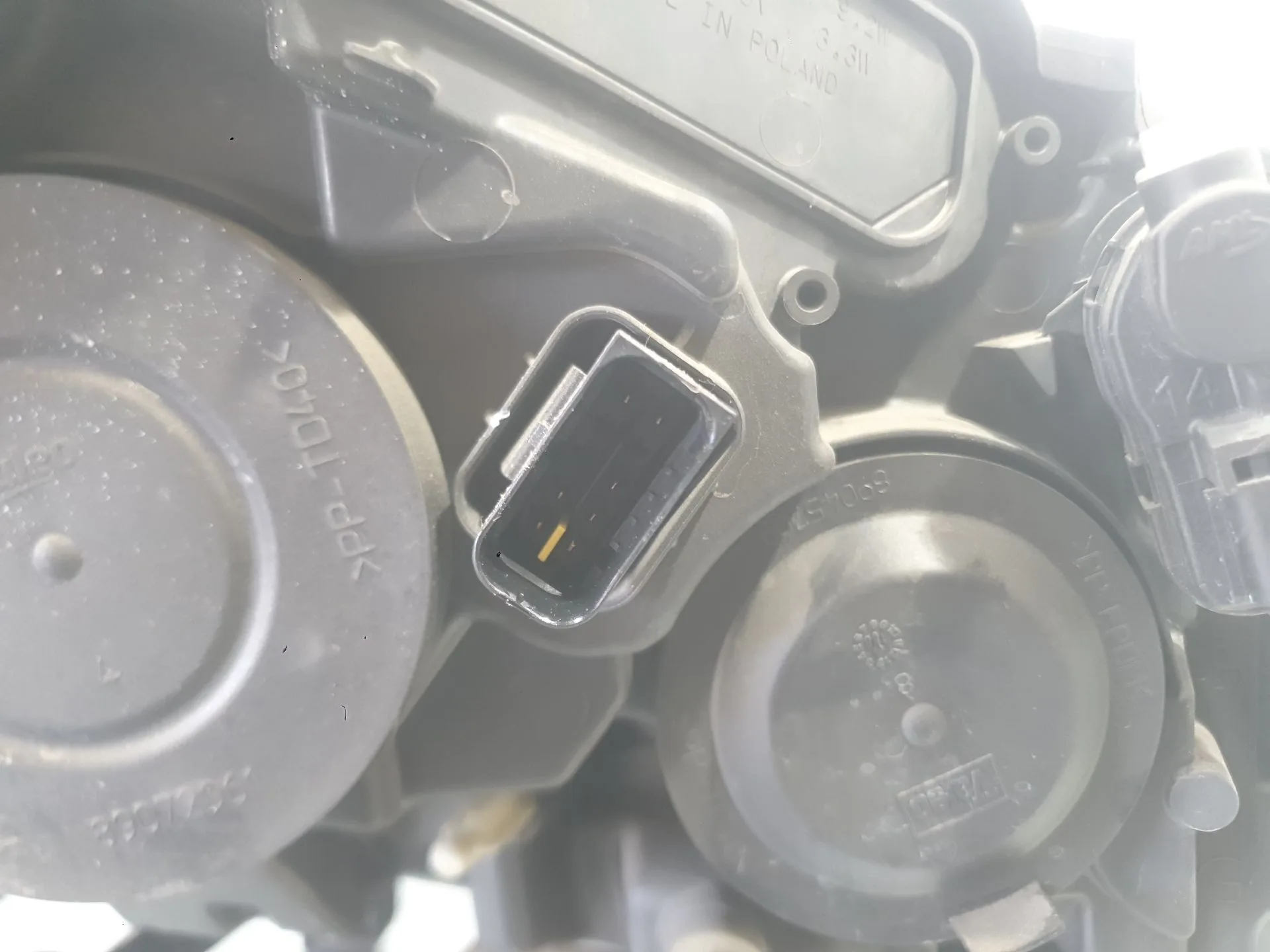 Faro Izquierdo para Peugeot 208 I (Ca_, Cc_)
