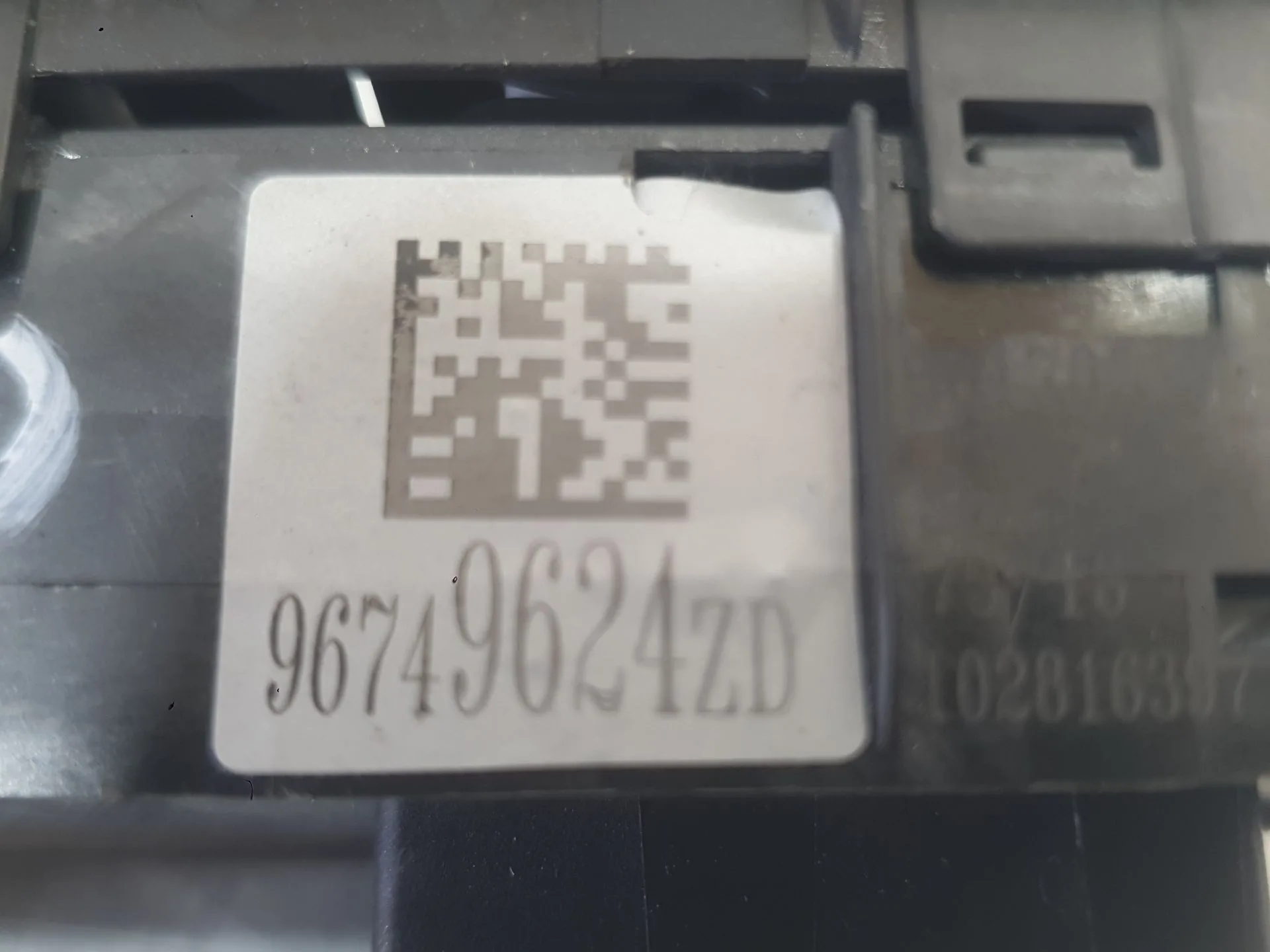 Mando Elevalunas Delantero Izquierdo para Peugeot 208 I (Ca_, Cc_)