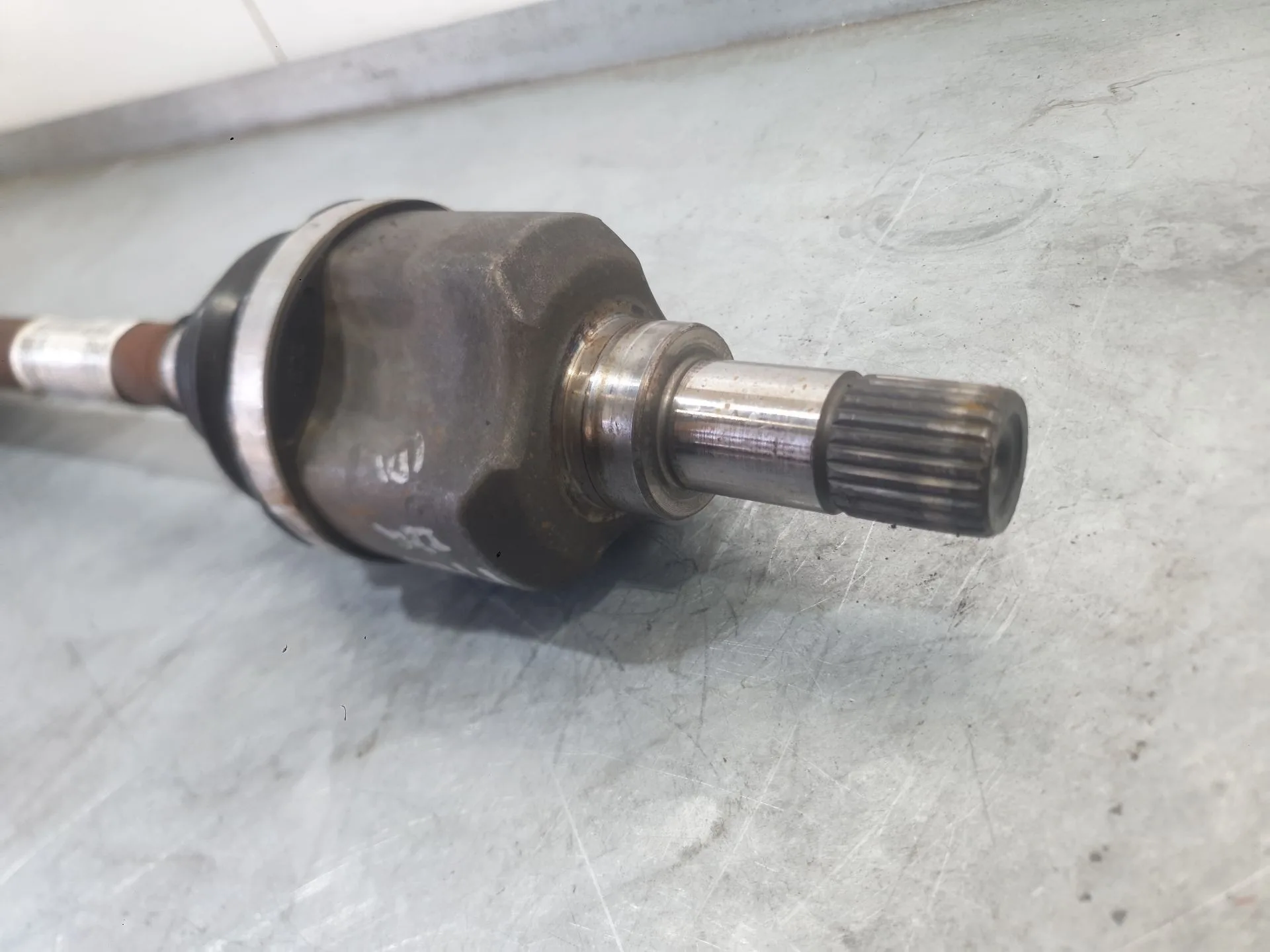 Transmision Delantera Izquierda para Peugeot 208 I (Ca_, Cc_)