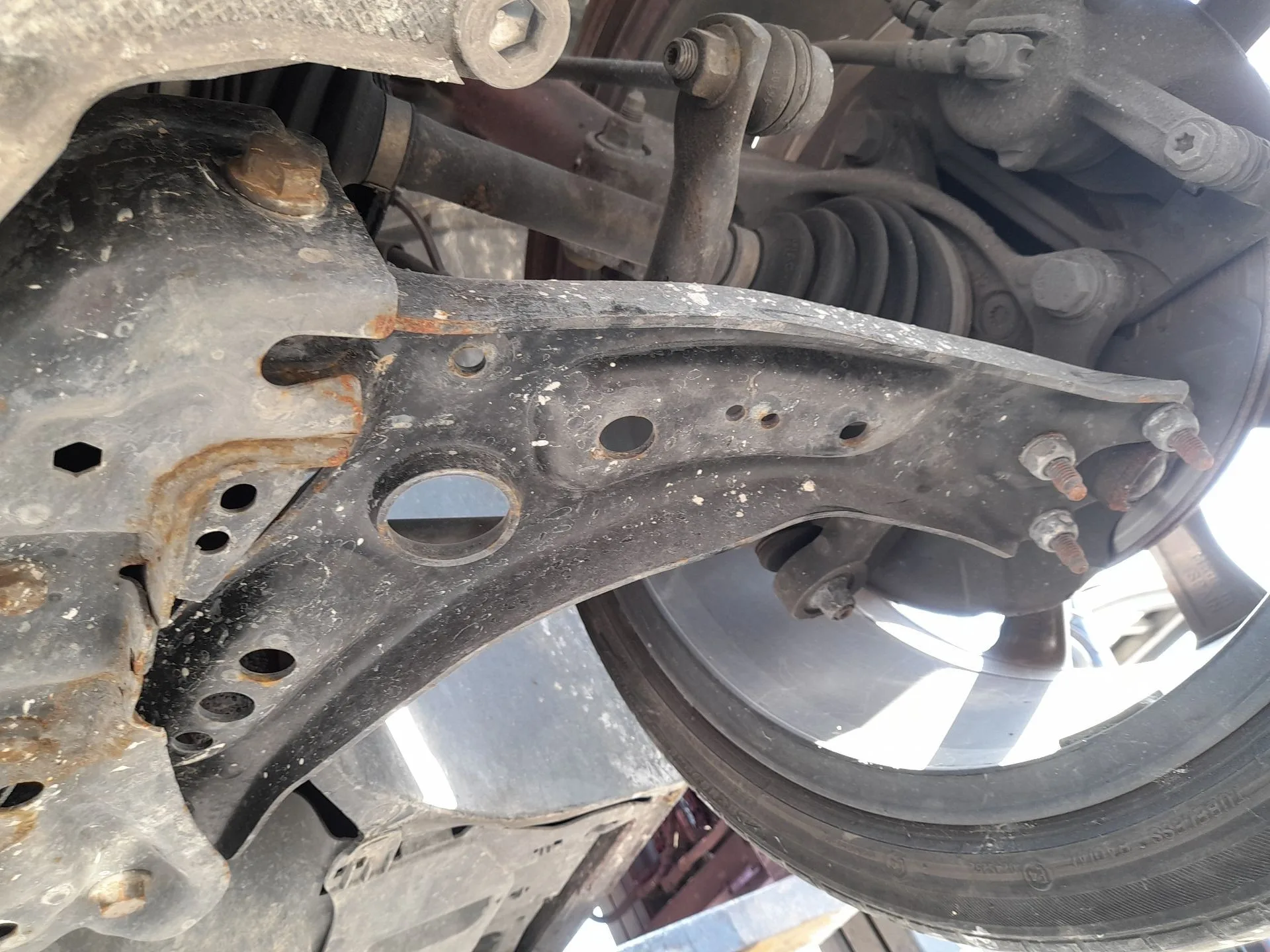 Brazo Suspension Inferior Delantero Izquierdo para Seat Leon (5F1)
