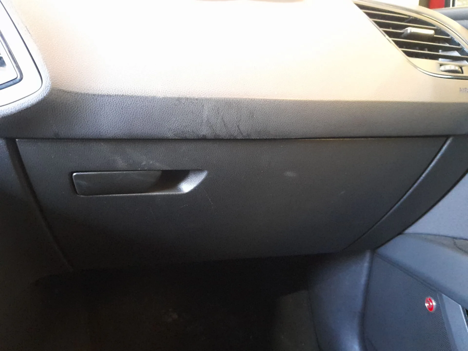 Guantera para Seat Leon (5F1)