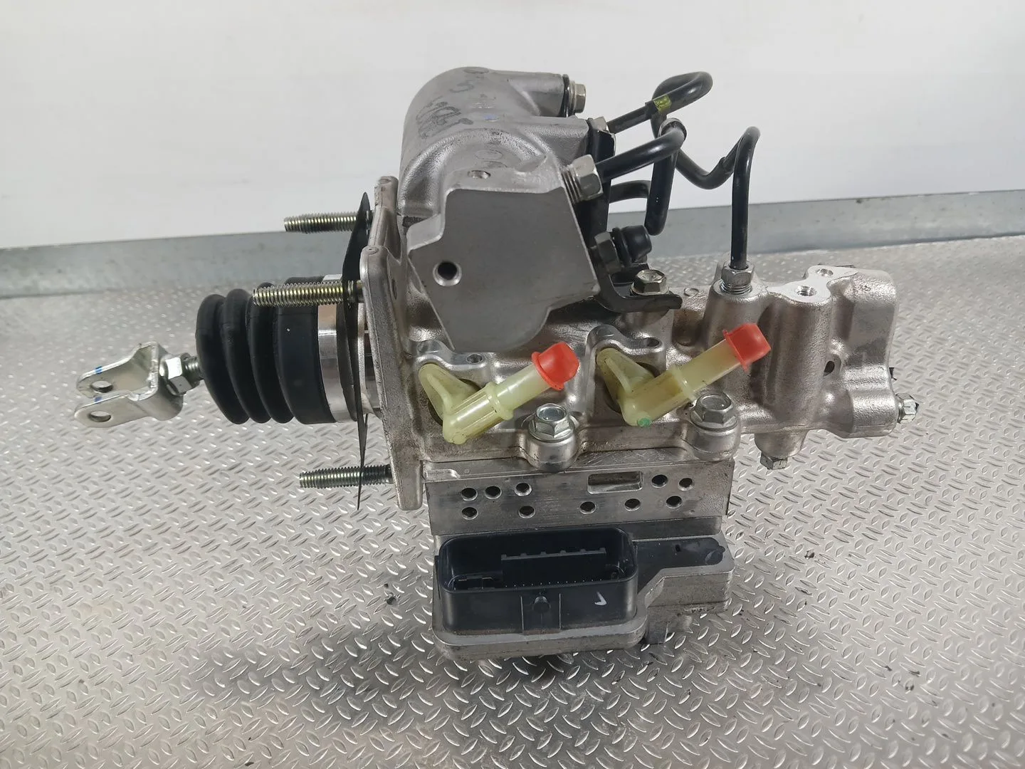 Abs para Toyota Yaris (_P13_)