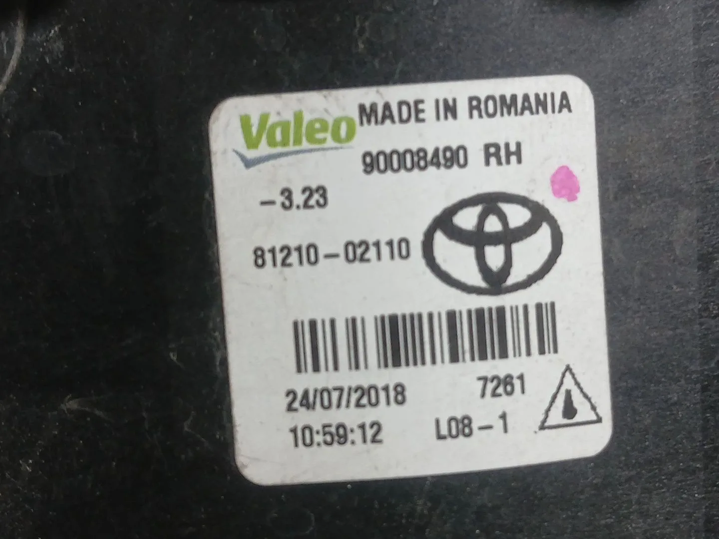 Faro Antiniebla Derecho para Toyota Yaris (_P13_)