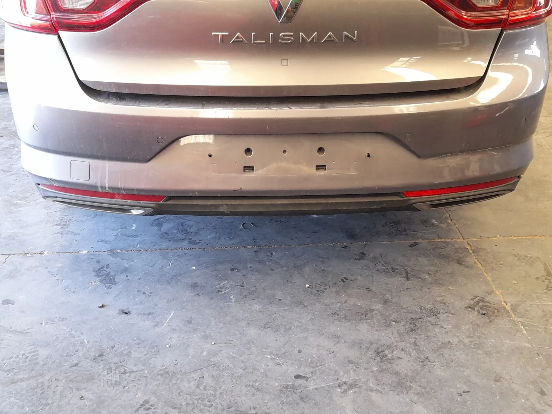 Paragolpes Trasero para Renault Talisman (Lp_)