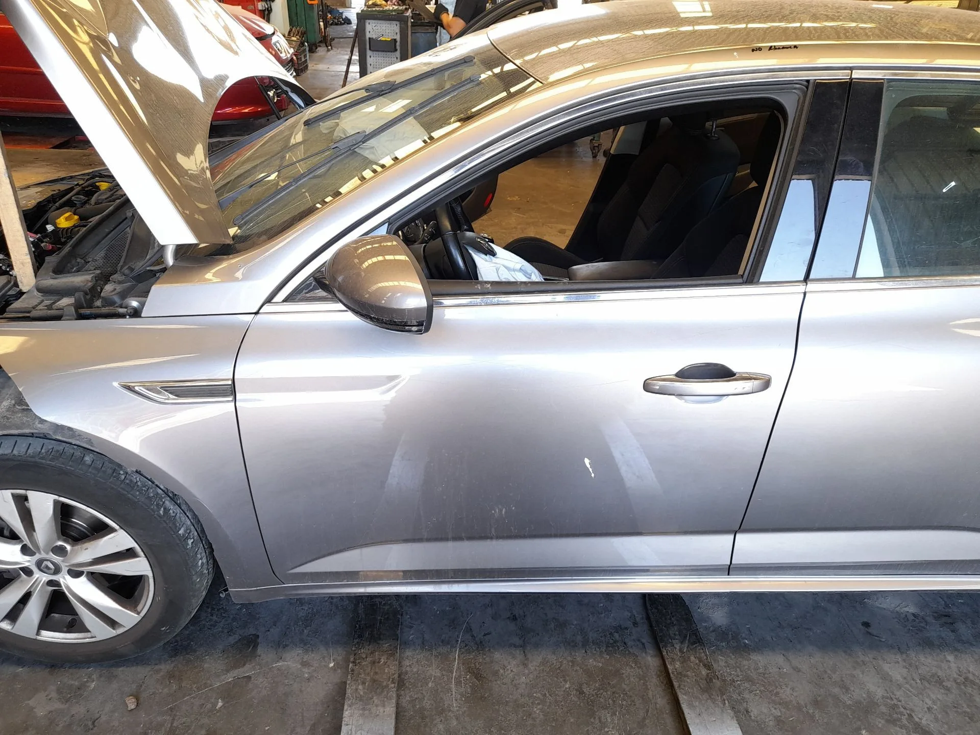Puerta Delantera Izquierda para Renault Talisman (Lp_)