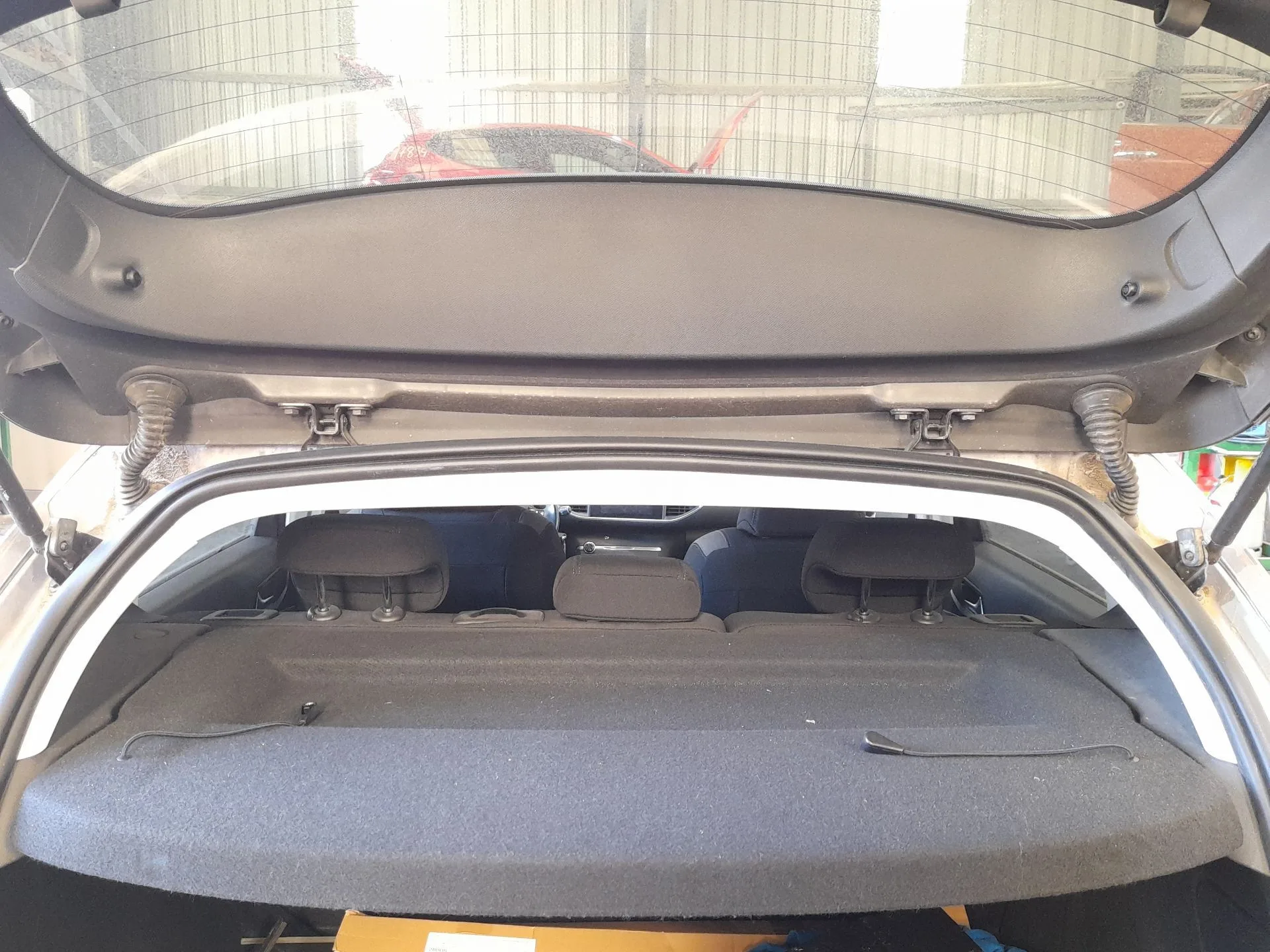Bandeja Trasera para Peugeot 308 Ii (Lb_, Lp_, Lw_, Lh_, L3_)