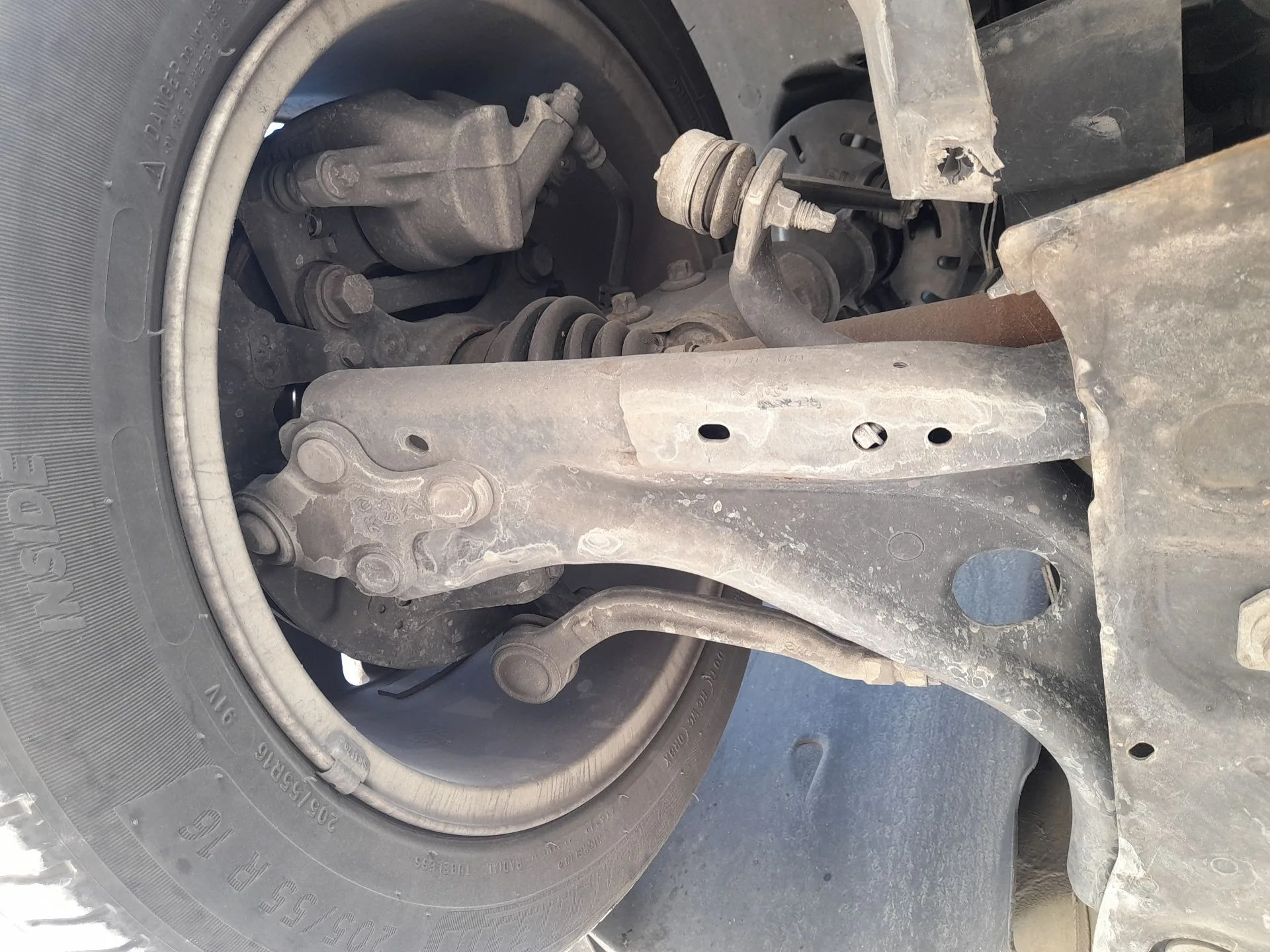 Brazo Suspension Inferior Delantero Derecho para Peugeot 308 Ii (Lb_, Lp_, Lw_, Lh_, L3_)