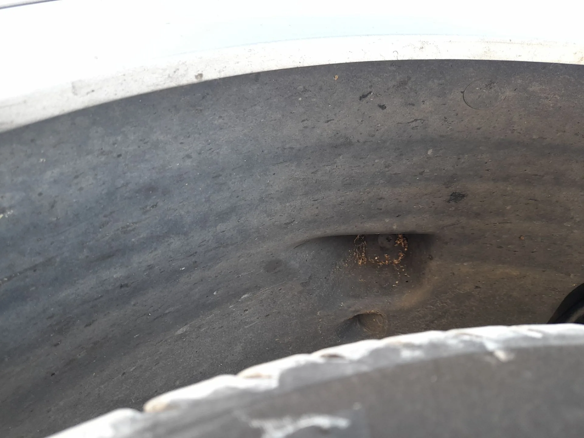 Plastico Pase Rueda Del. Dch. para Peugeot 308 Ii (Lb_, Lp_, Lw_, Lh_, L3_)