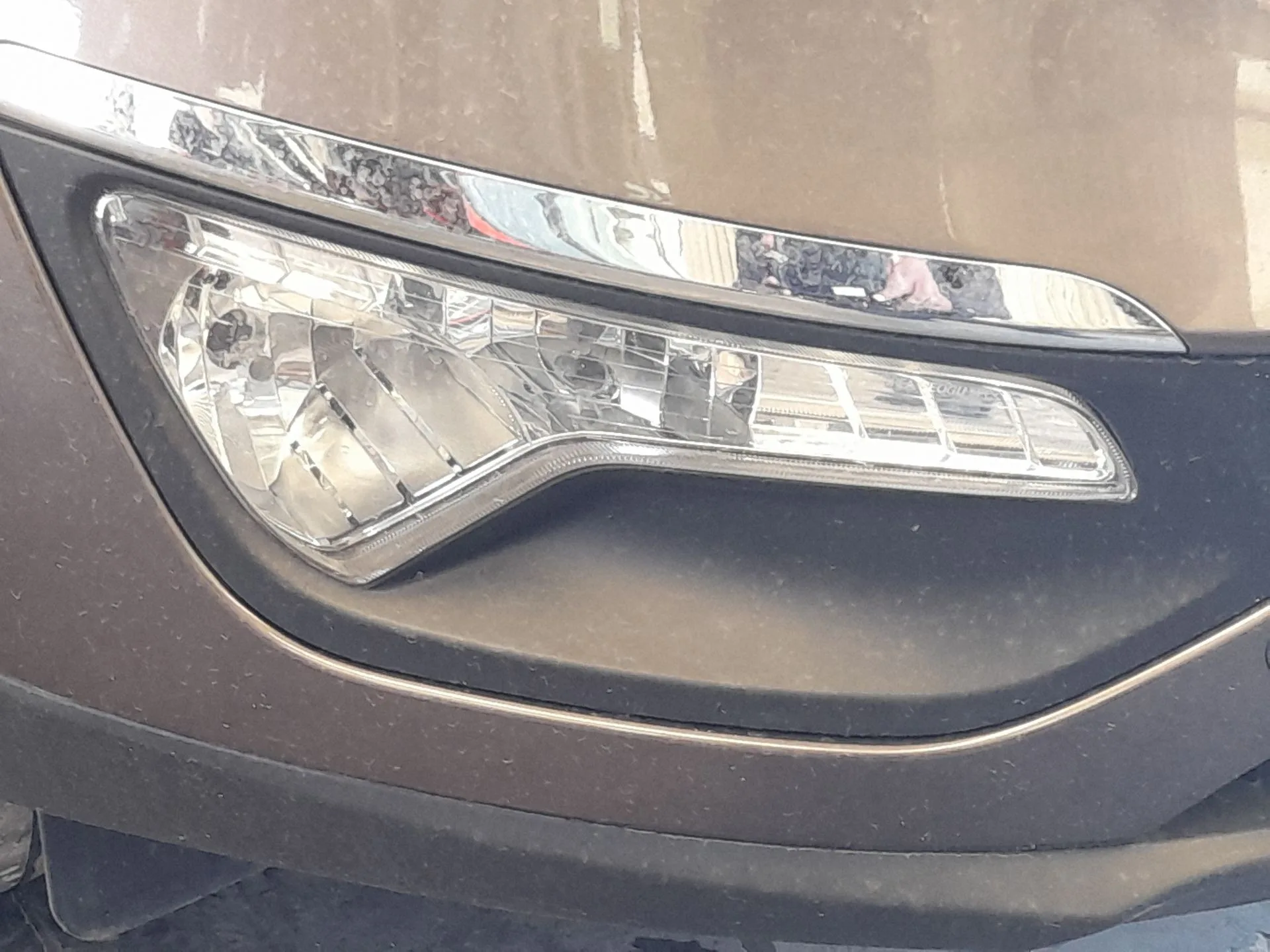 Faro Antiniebla Derecho para Kia Sportage Iii (Sl)
