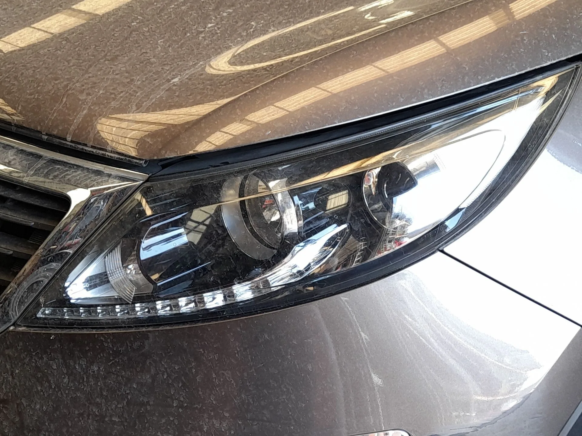 Faro Izquierdo para Kia Sportage Iii (Sl)