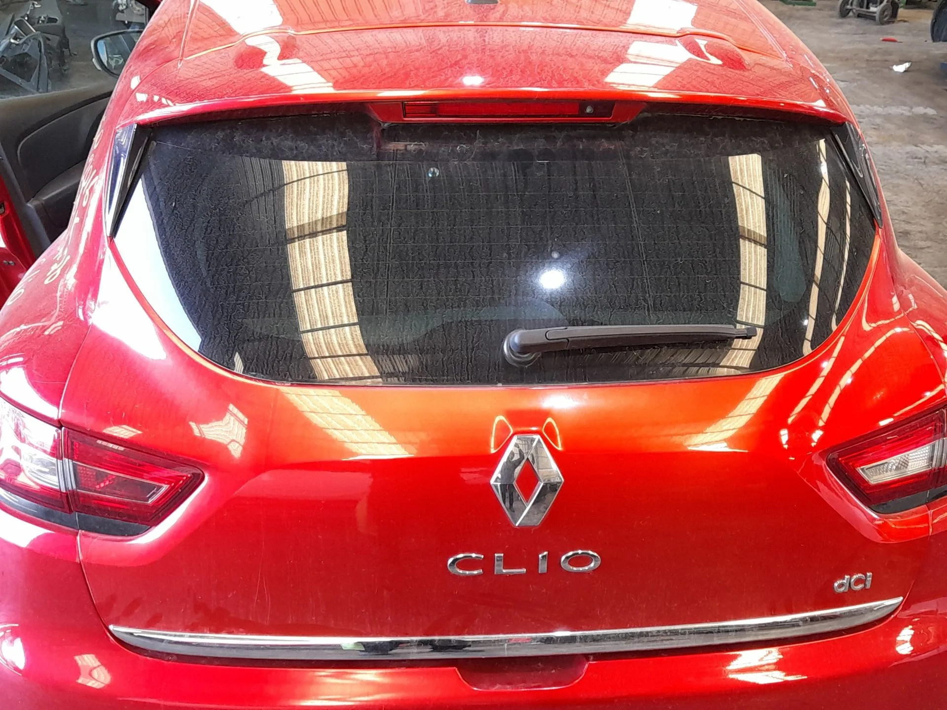 Porton Trasero para Renault Clio Iv (Bh_)