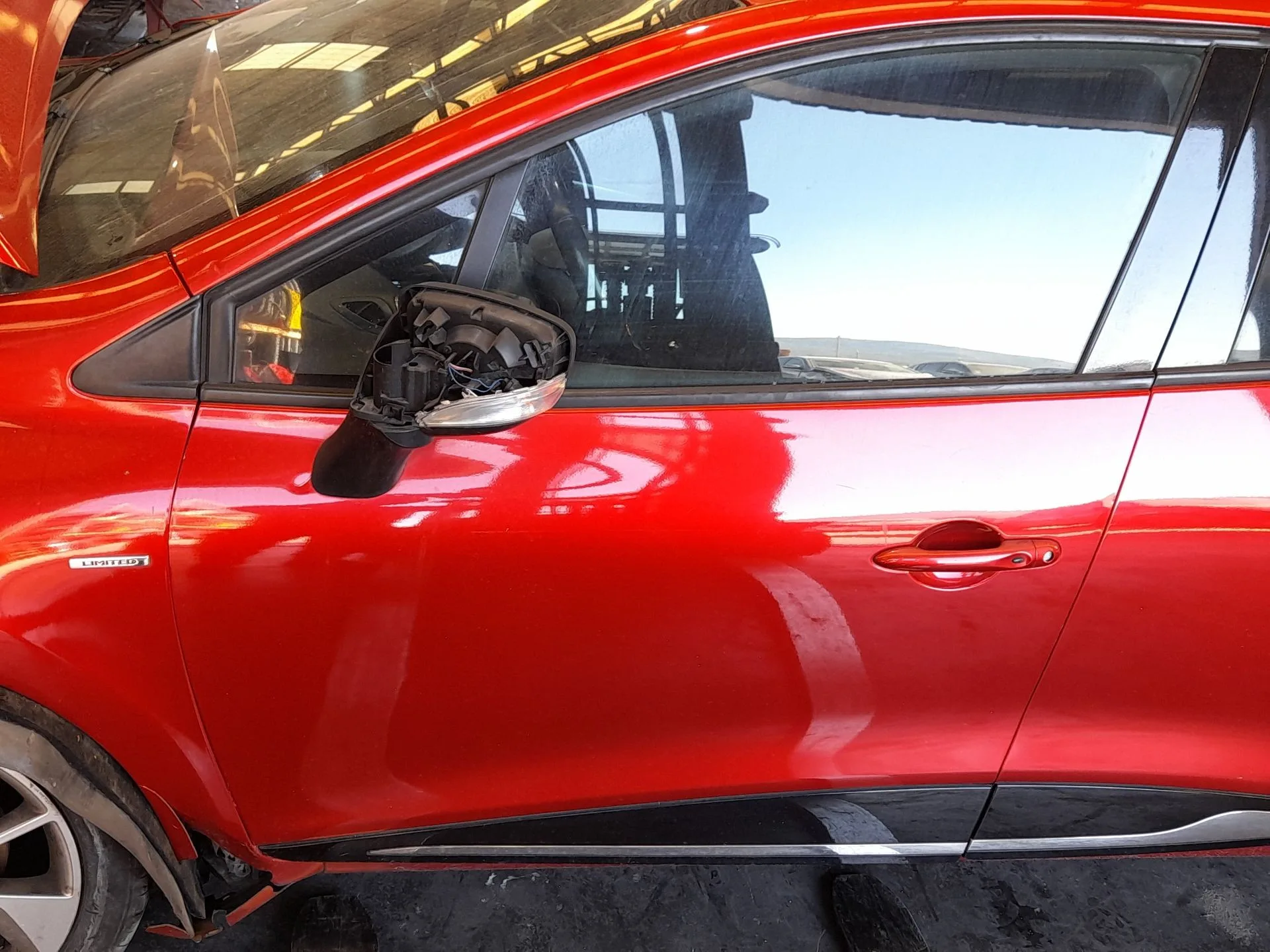Puerta Delantera Izquierda para Renault Clio Iv (Bh_)